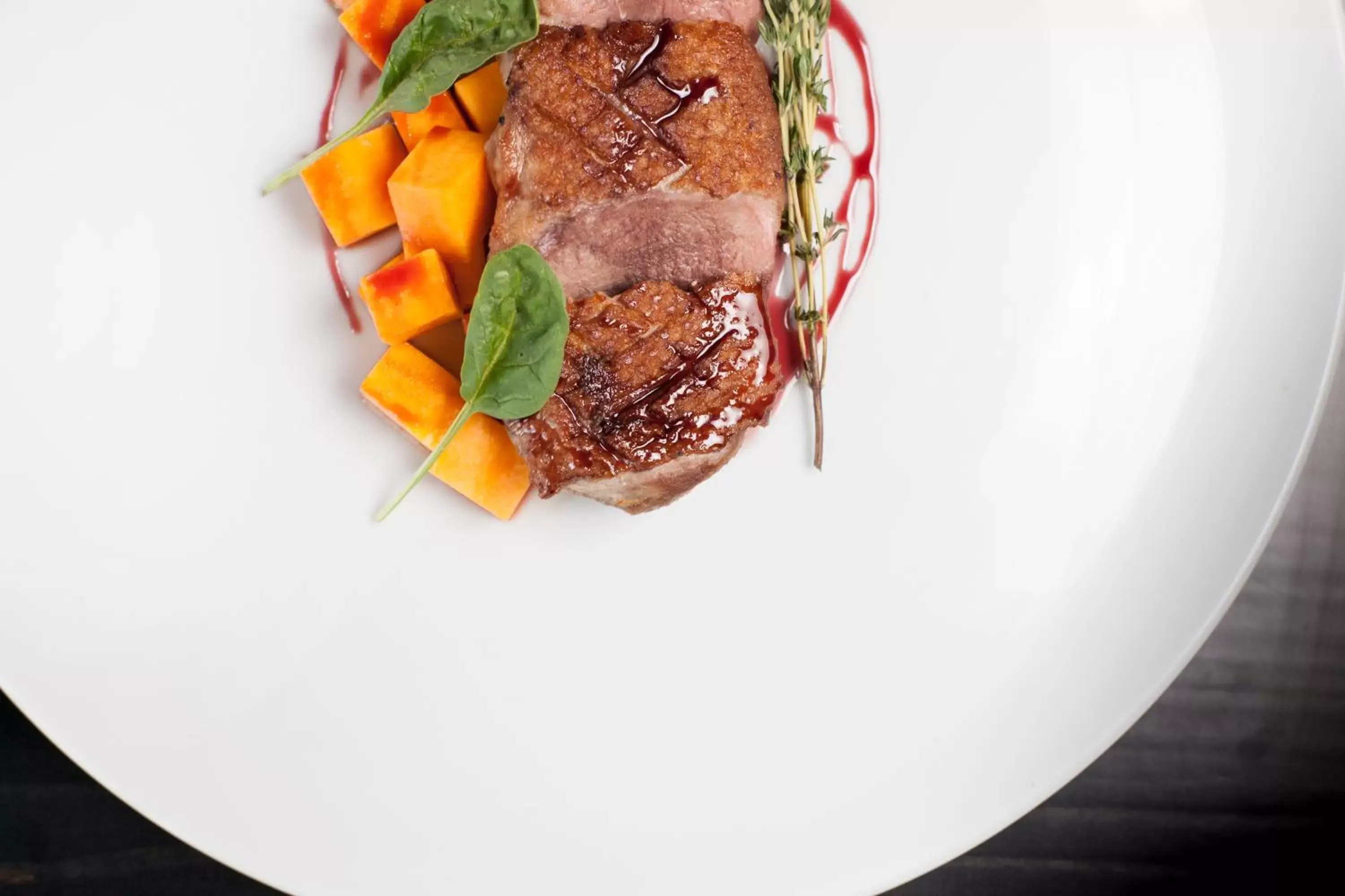 Restaurant/places to eat in be.HOTEL Restaurant/places to eat in be.HOTEL