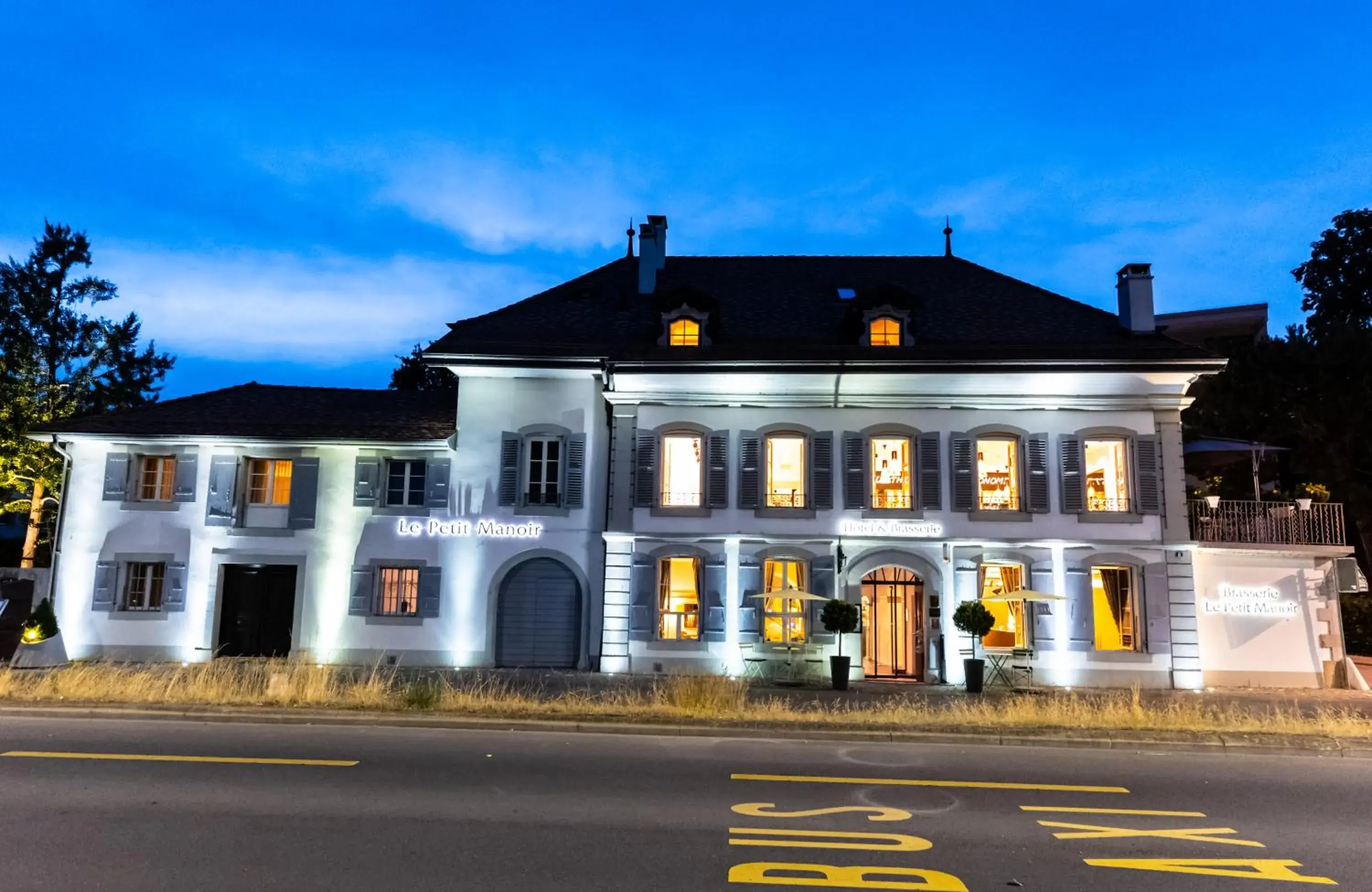 Hostellerie Le Petit Manoir Hostellerie Le Petit Manoir