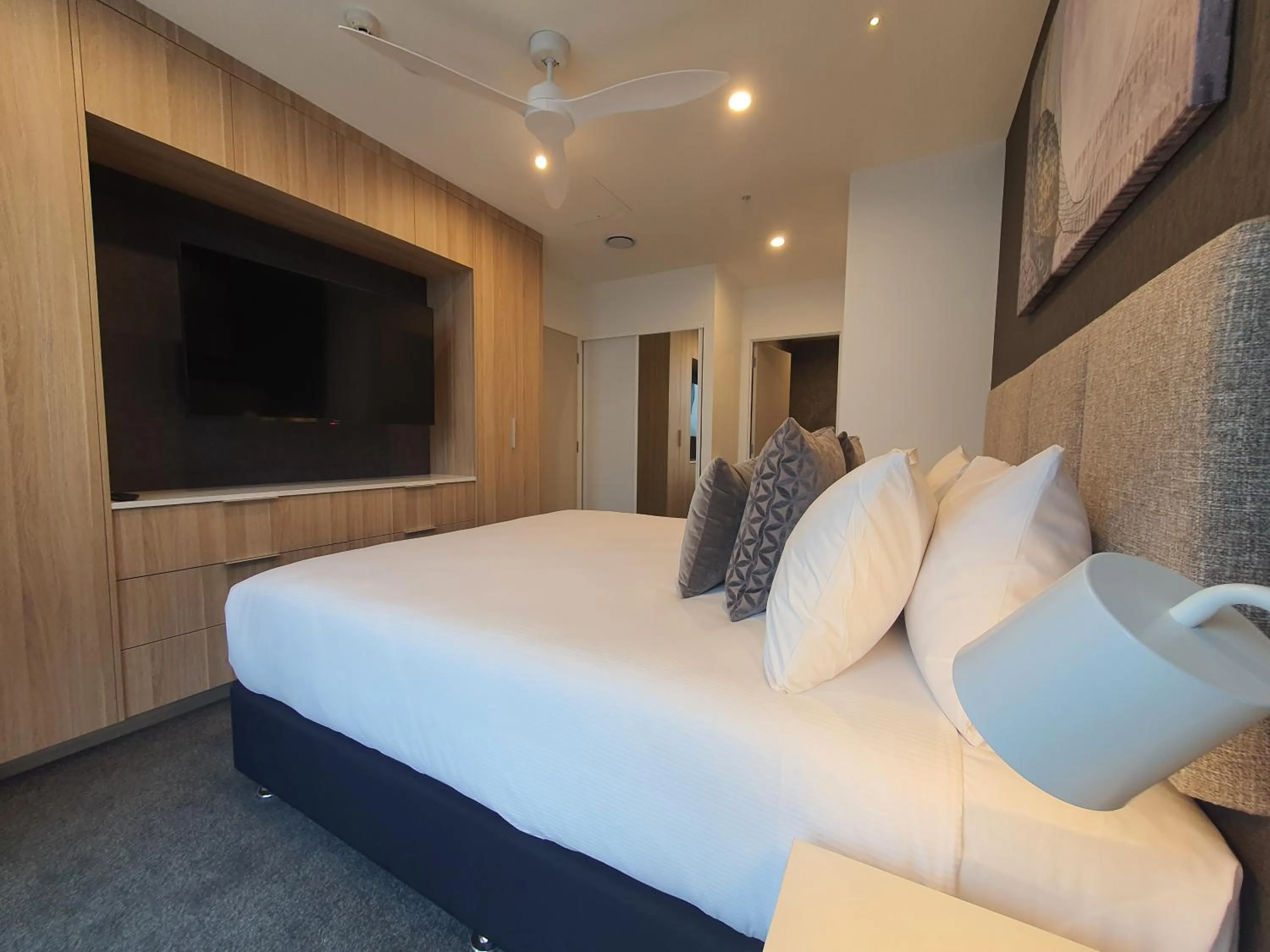 Bed in La Quinta by Wyndham Ellerslie Auckland