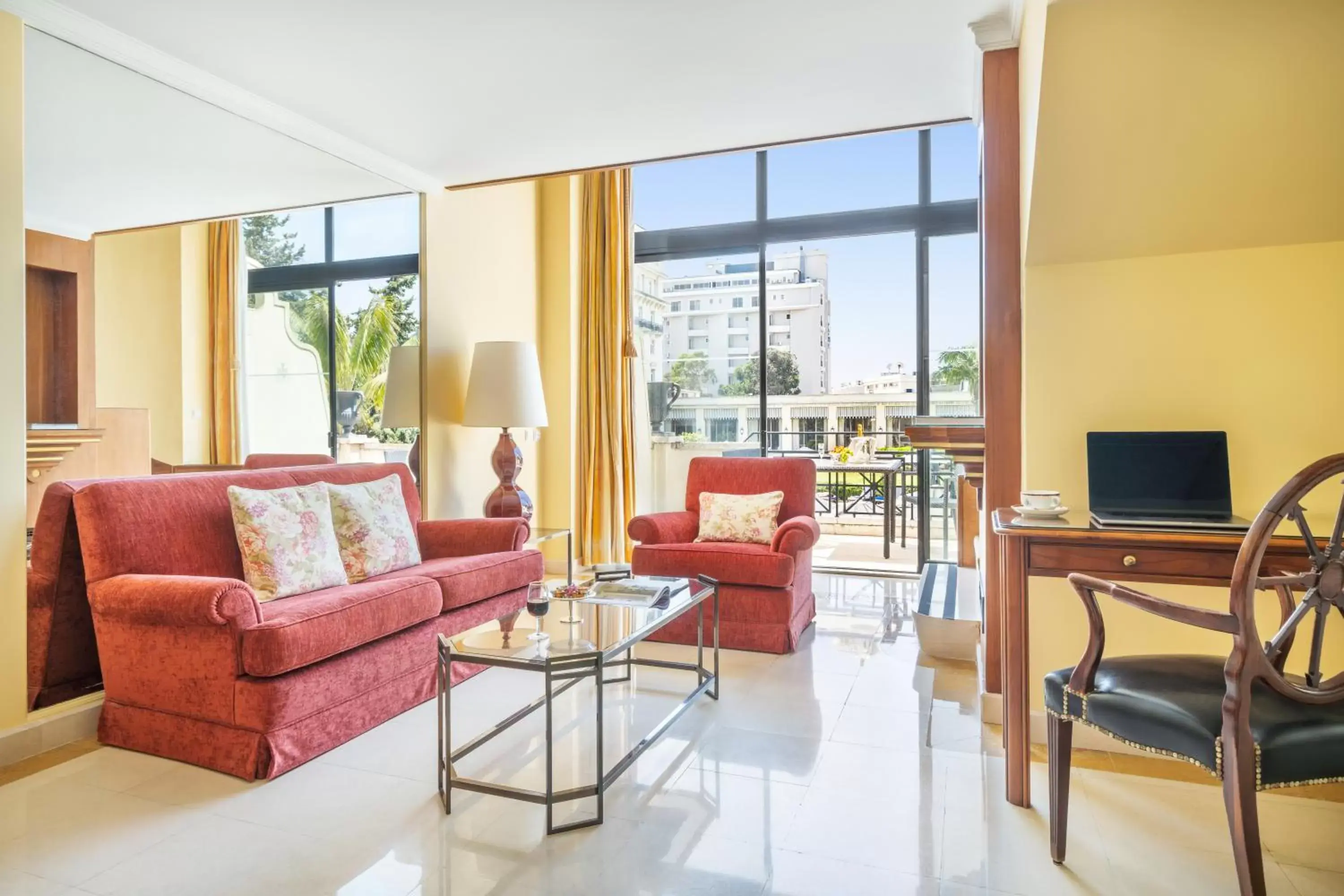 Living room, Seating Area in Palácio Estoril Hotel, Golf & Wellness