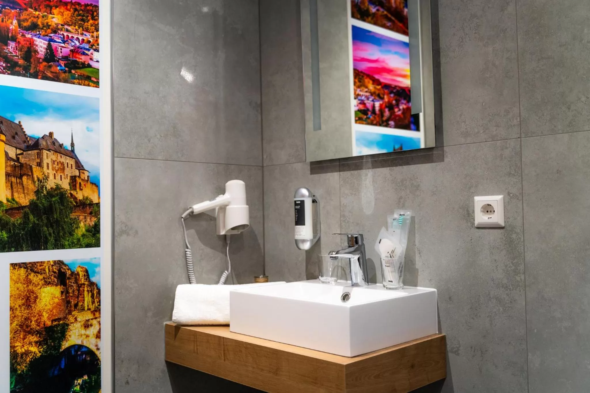 Bathroom in Hotel No151