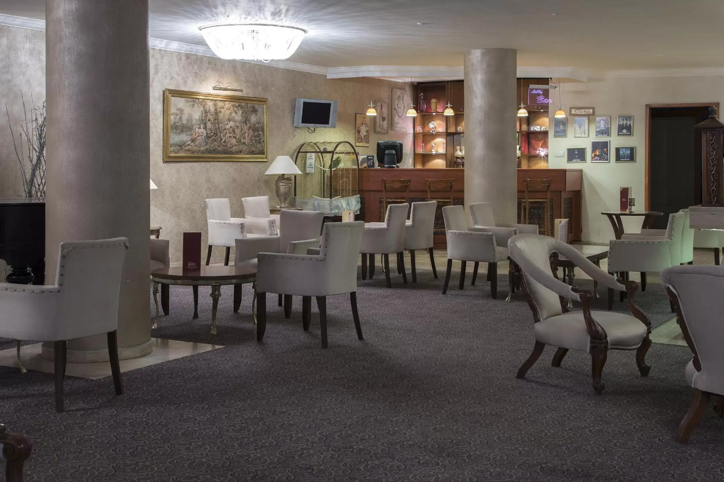 Lobby or reception, Restaurant/Places to Eat in Gurkent Hotel
