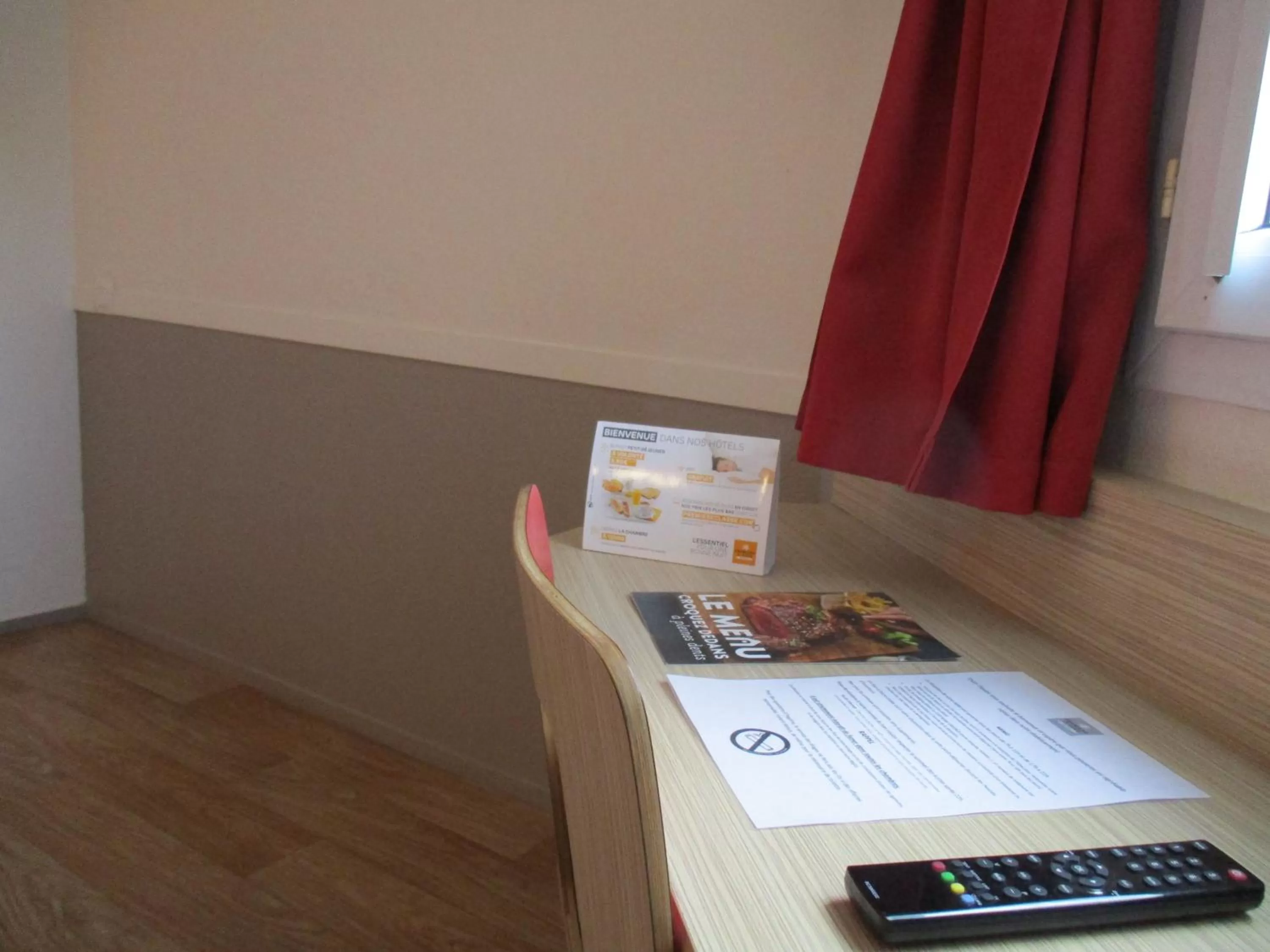 Decorative detail in Première Classe Cherbourg - Tourlaville