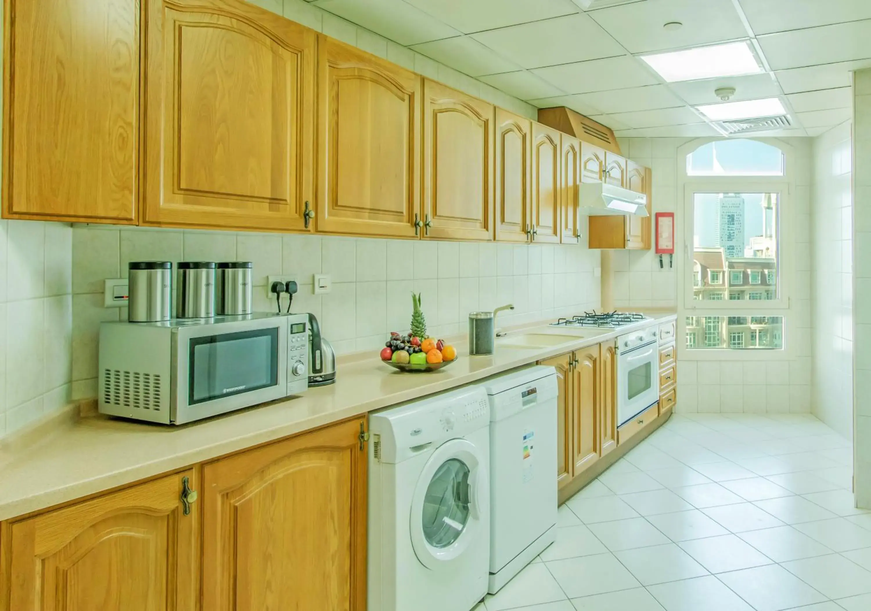 Kitchen or kitchenette, Kitchen/Kitchenette in Roda Al Murooj Residences