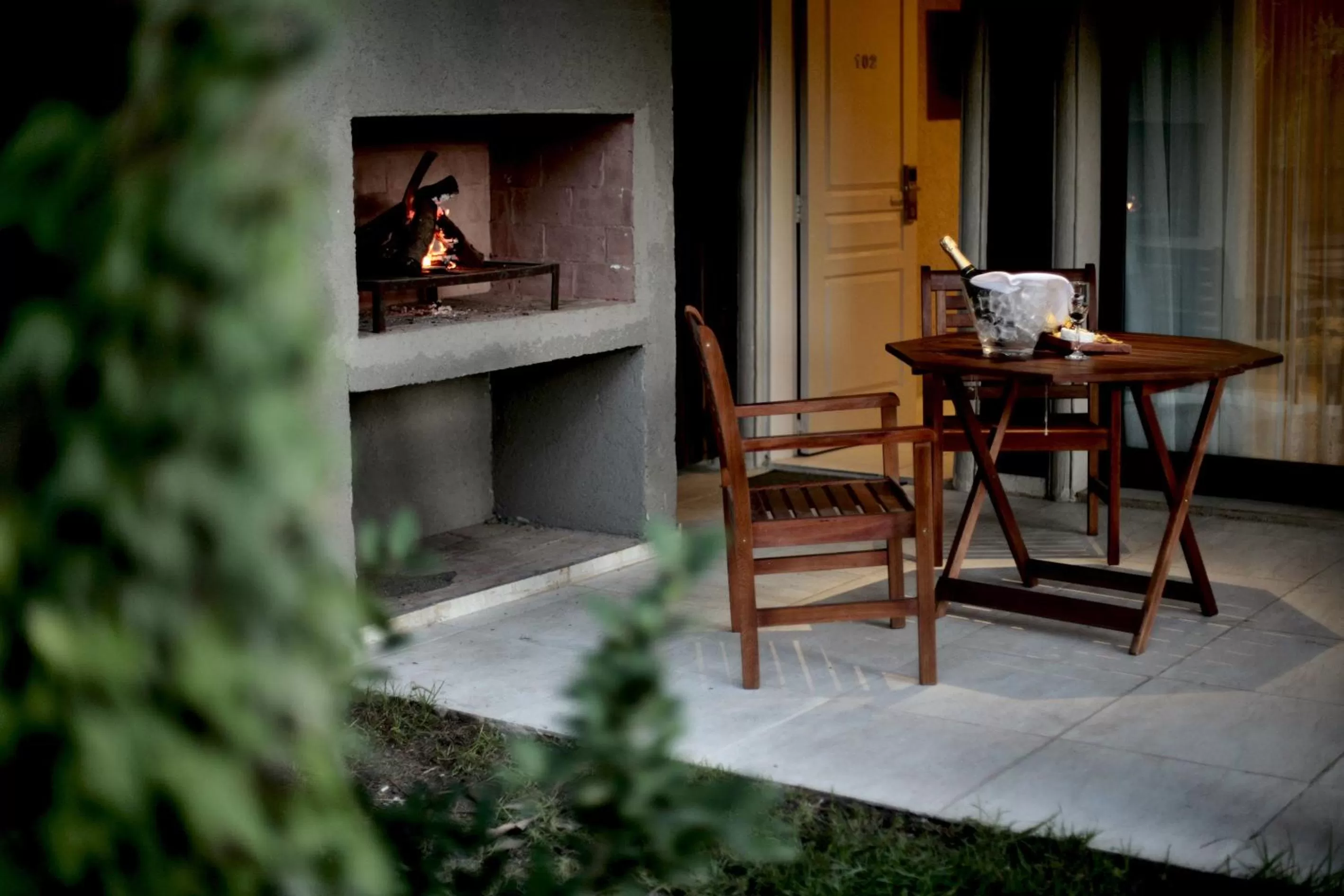 BBQ facilities in BlackStone Apart Boutique Hotel