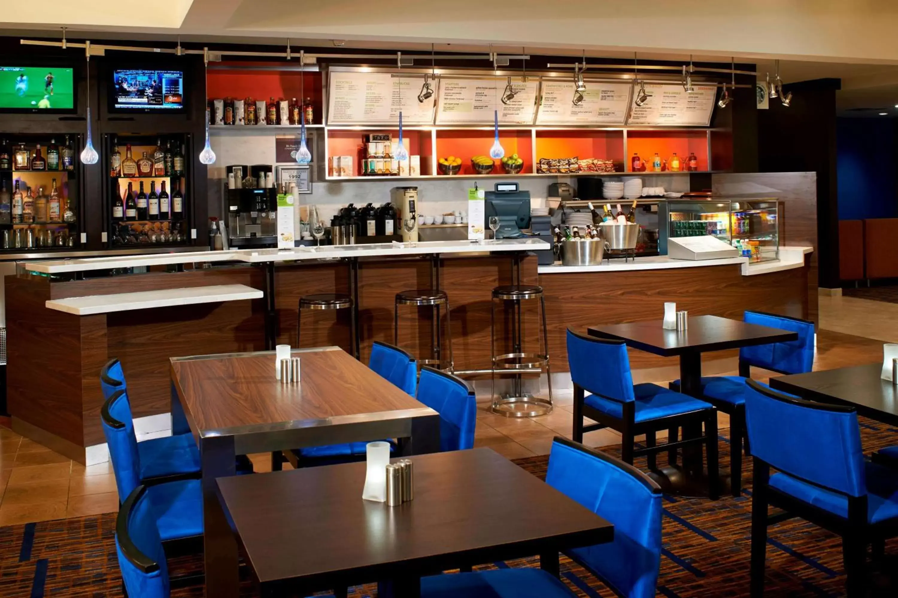 Restaurant/Places to Eat in Sonesta Select Detroit Auburn Hills
