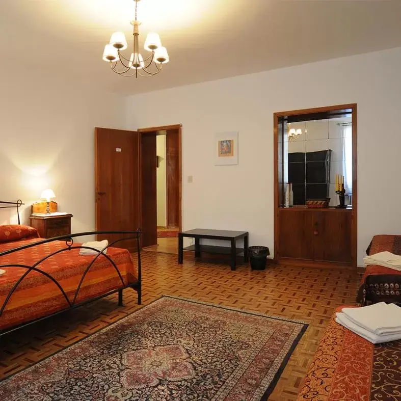 Photo of the whole room, Seating Area in B&B Arabesque