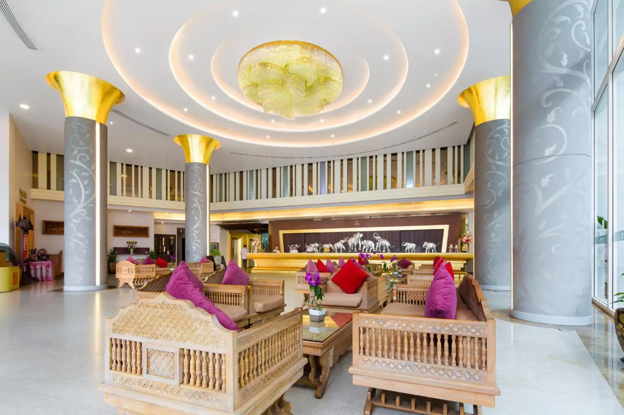 Lobby or reception in Aiyara Grand Hotel