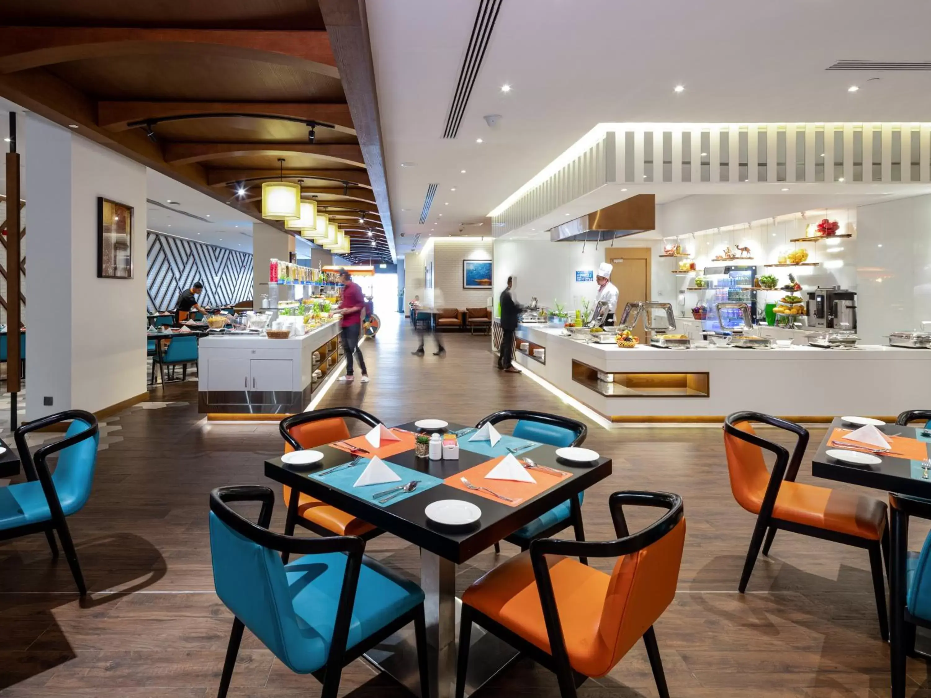 Restaurant/Places to Eat in Flora Inn Hotel Dubai Airport