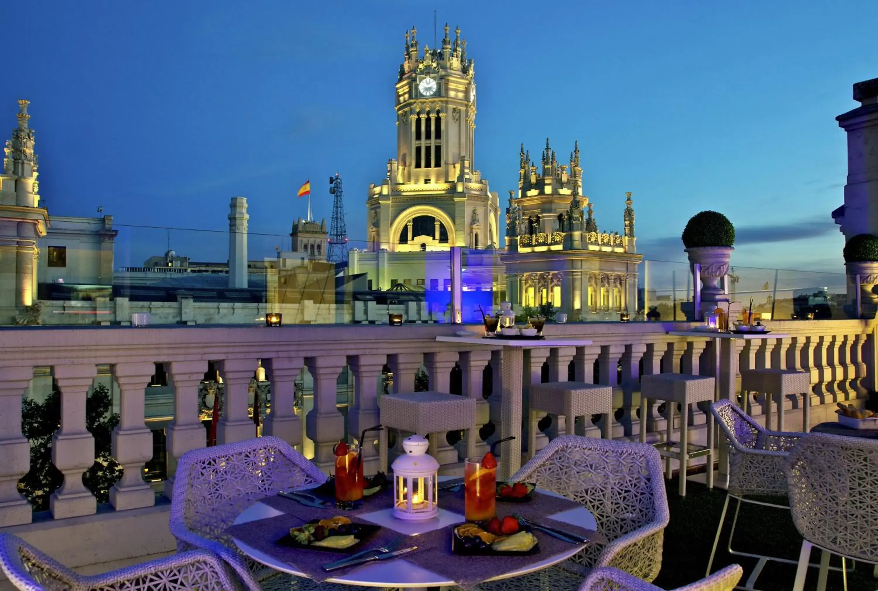 Restaurant/places to eat in Boutike Cibeles