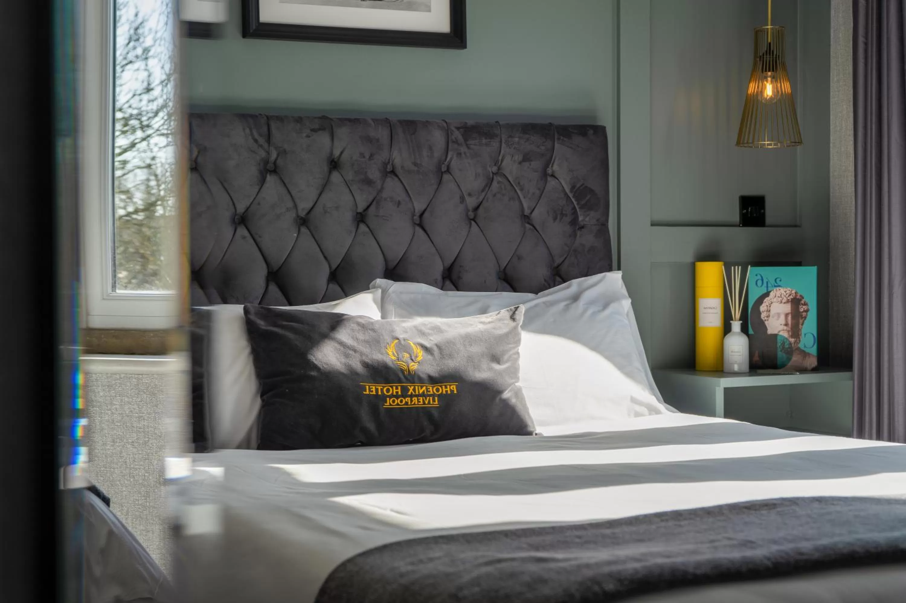 Bed in Phoenix Hotel Liverpool