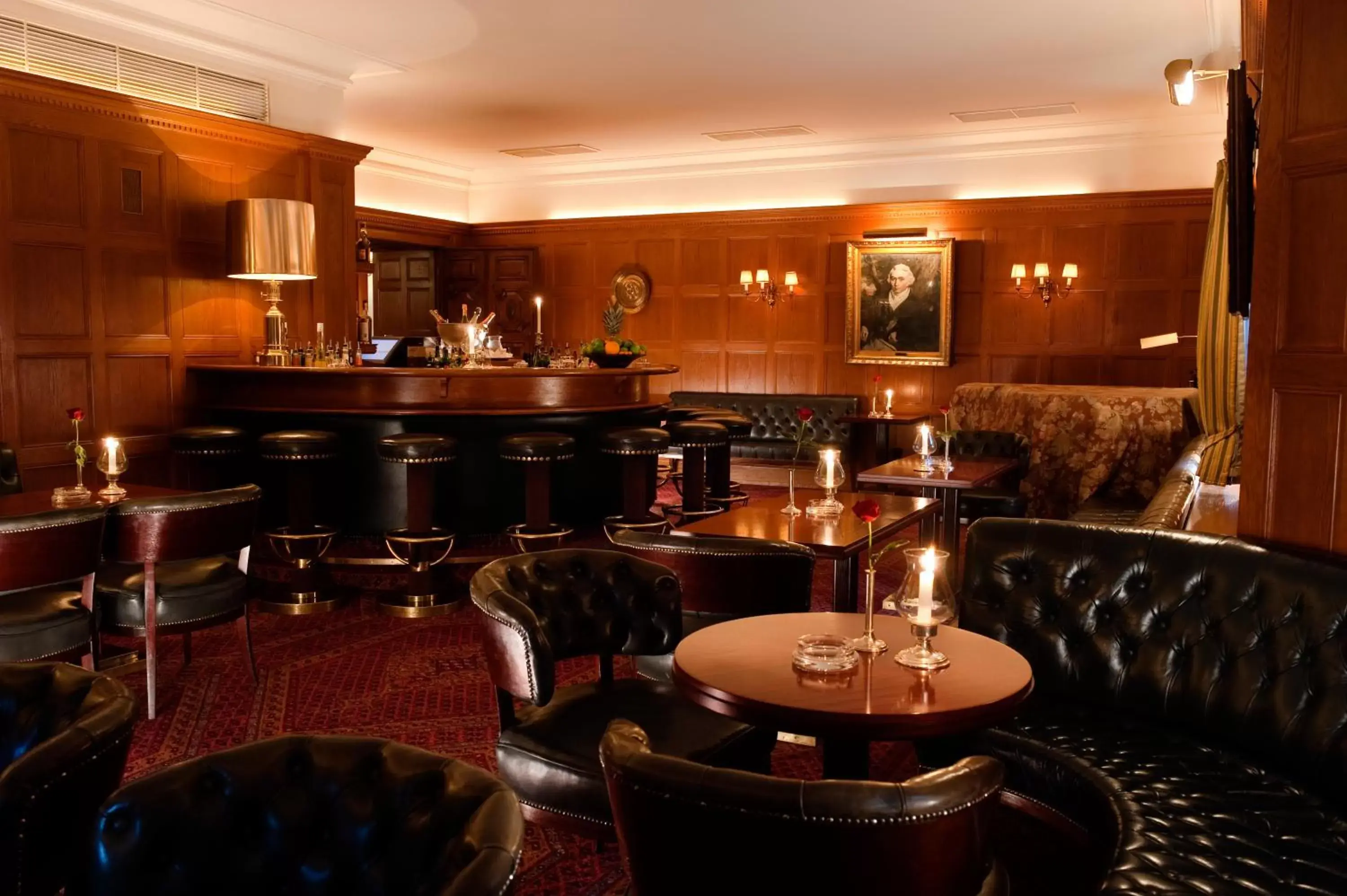 Lounge or bar, Restaurant/Places to Eat in Schlosshotel Kronberg - Hotel Frankfurt