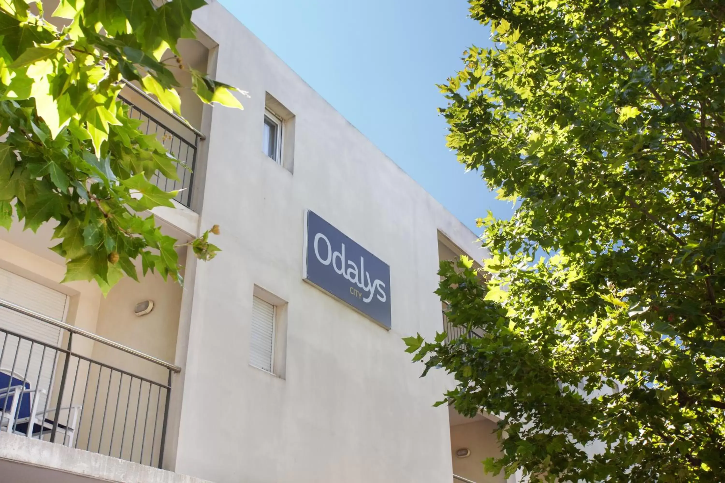 Facade/entrance, Property Building in Odalys City Aix en Provence Le Clos de la Chartreuse