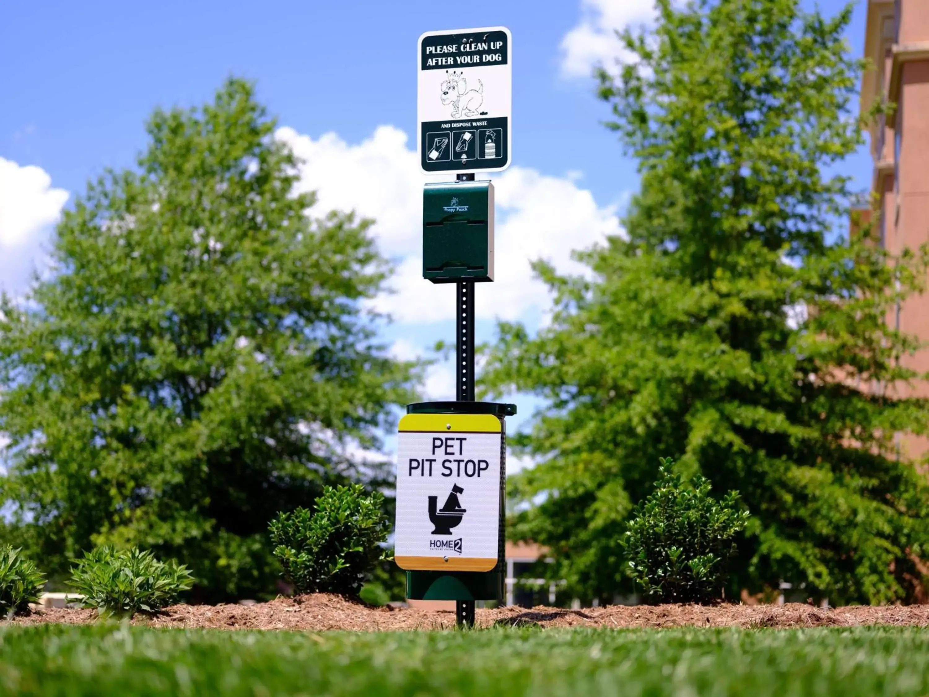 Property building in Home2 Suites By Hilton Chattanooga Hamilton Place Property building in Home2 Suites By Hilton Chattanooga Hamilton Place