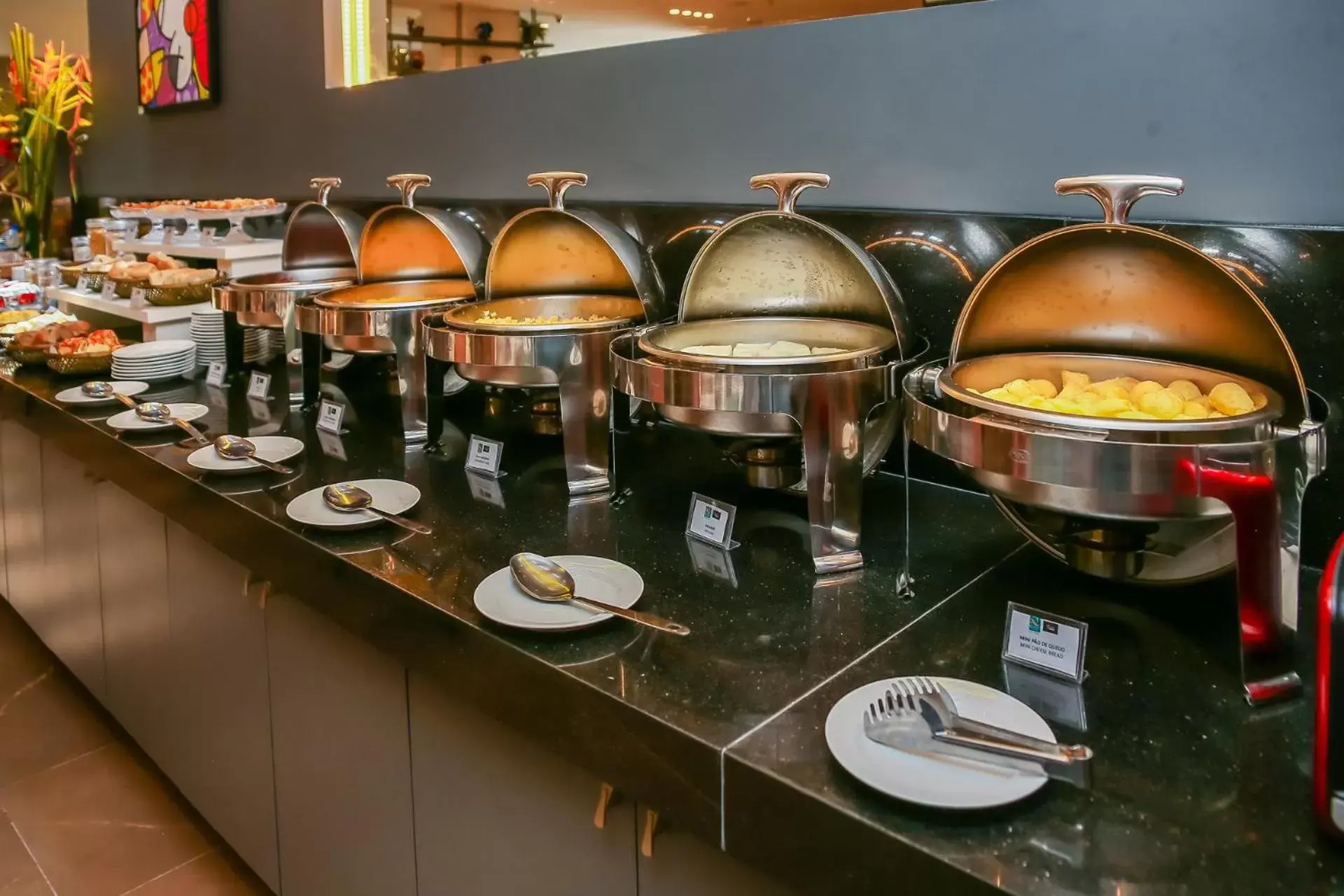 Food and drinks in Quality Suítes João Pessoa Food and drinks in Quality Suítes João Pessoa