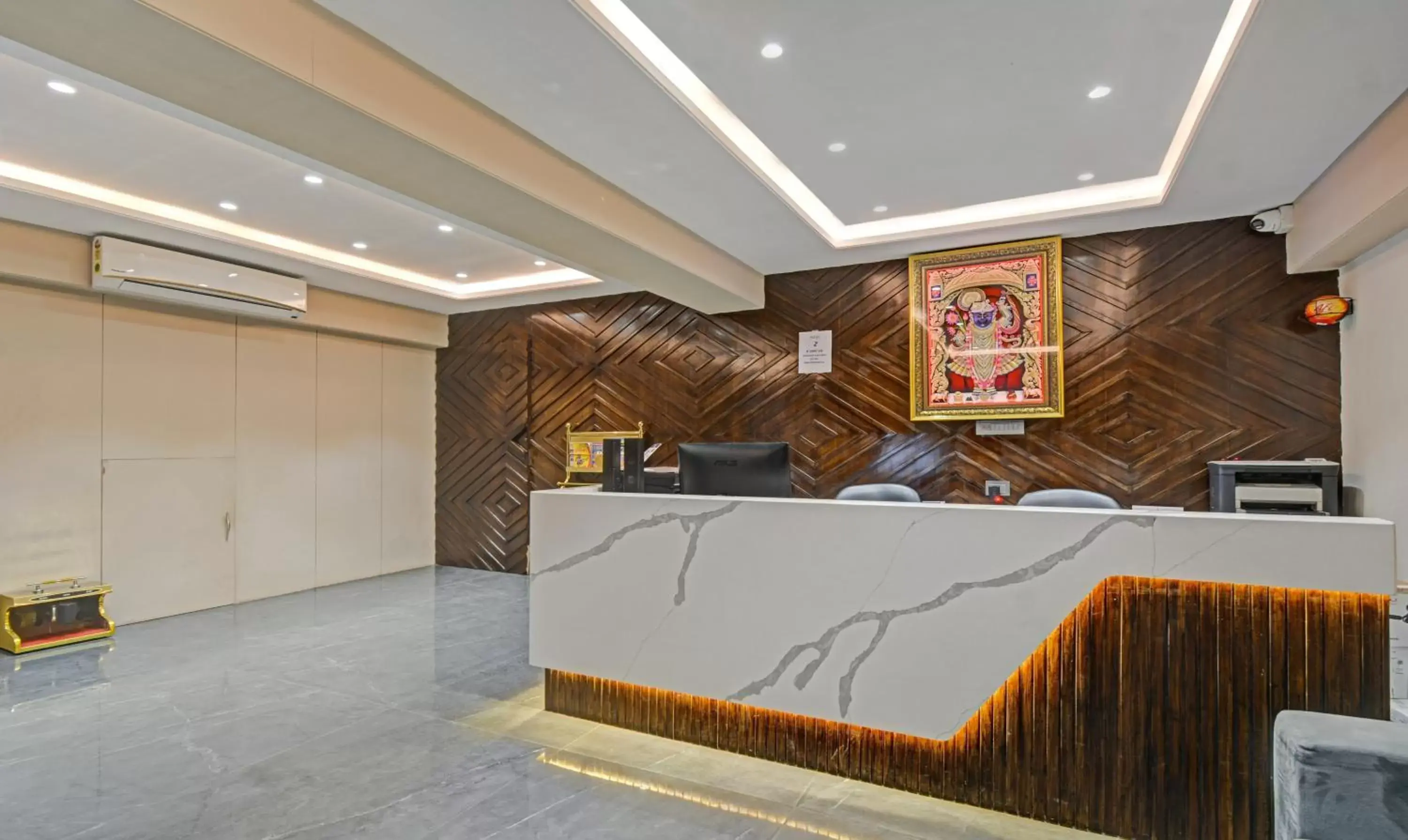 Lobby or reception in Treebo Z Lobby or reception in Treebo Z