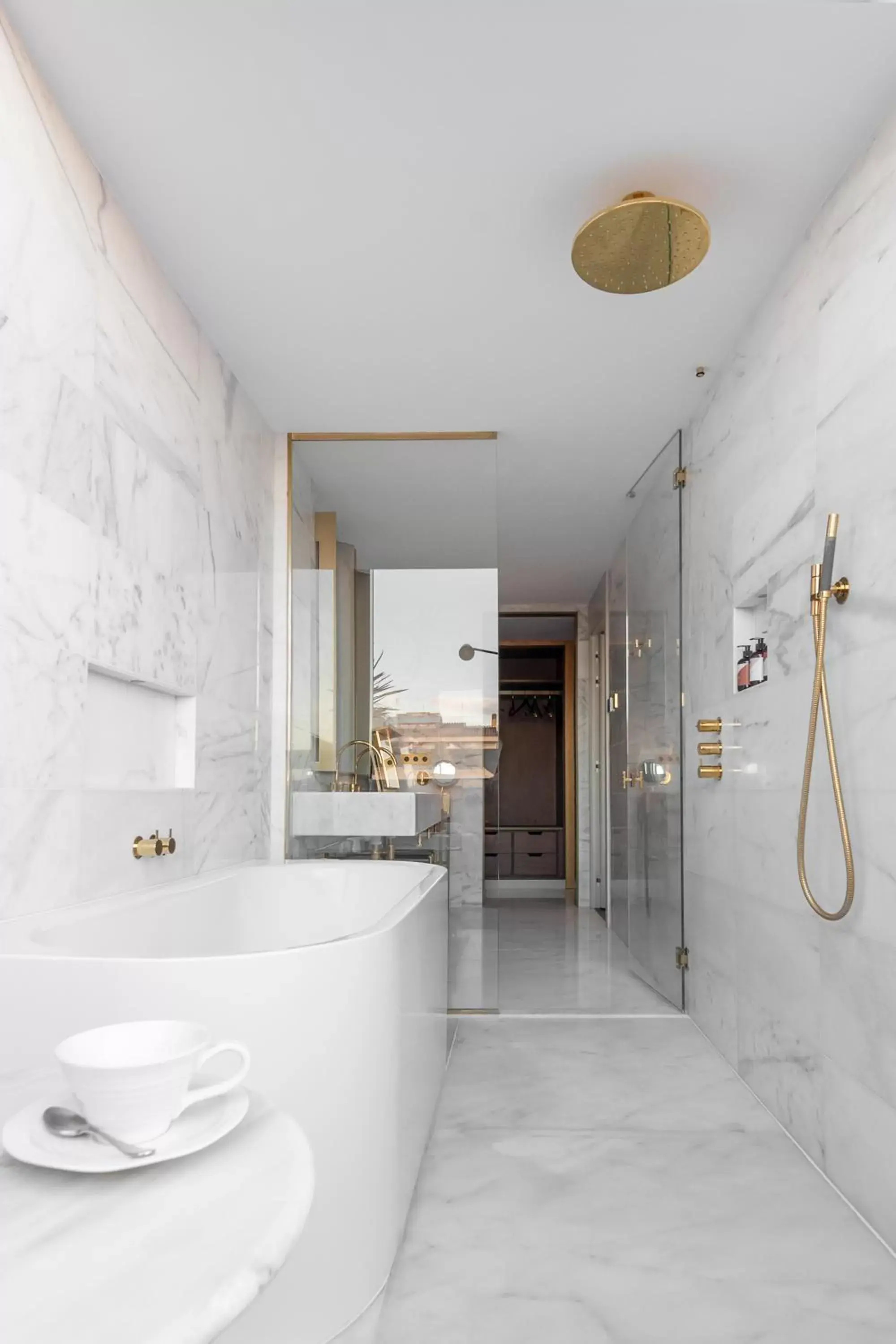 Shower, Bathroom in Almanac Barcelona