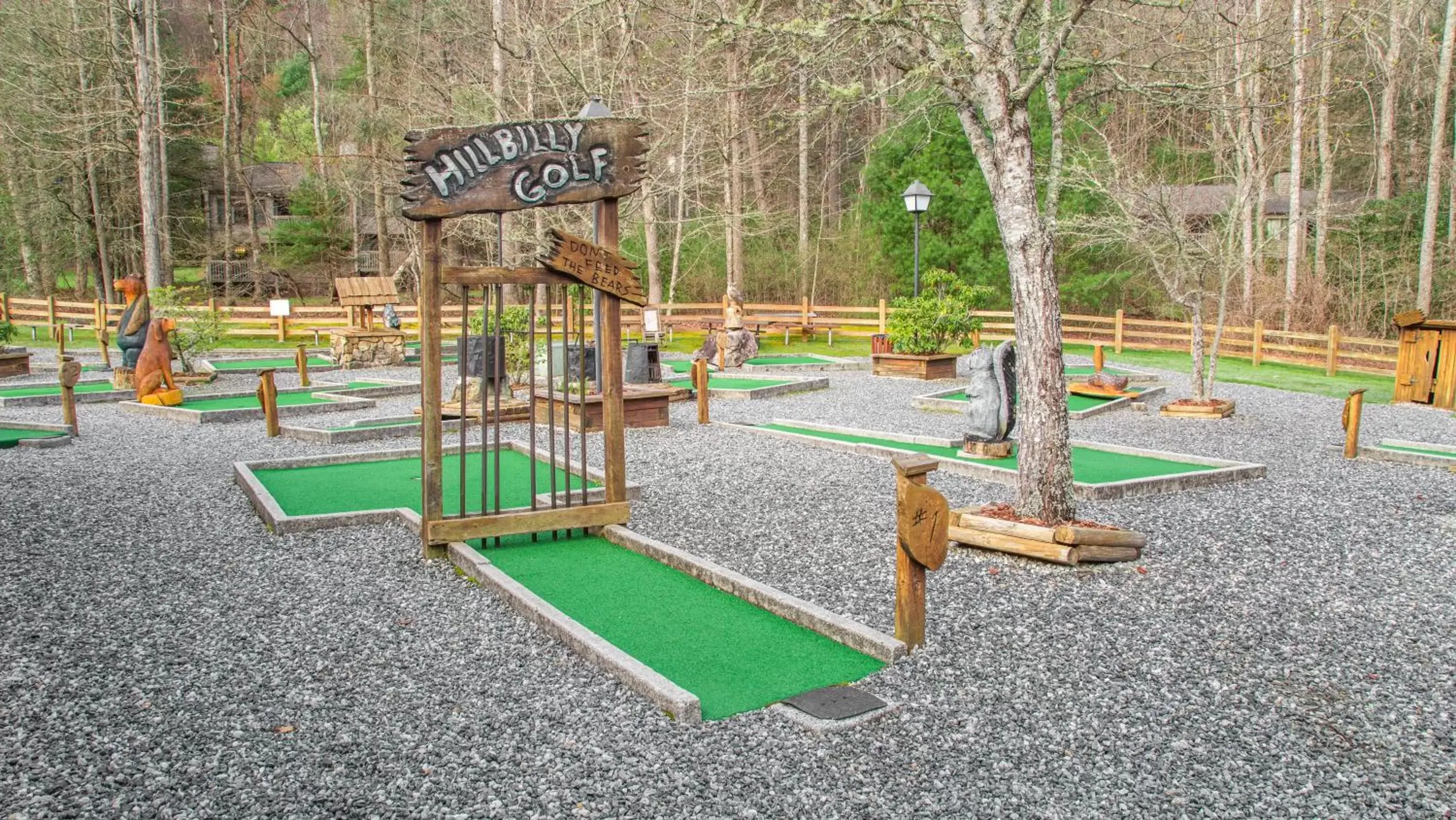 Minigolf, Children's Play Area in Fairway Forest