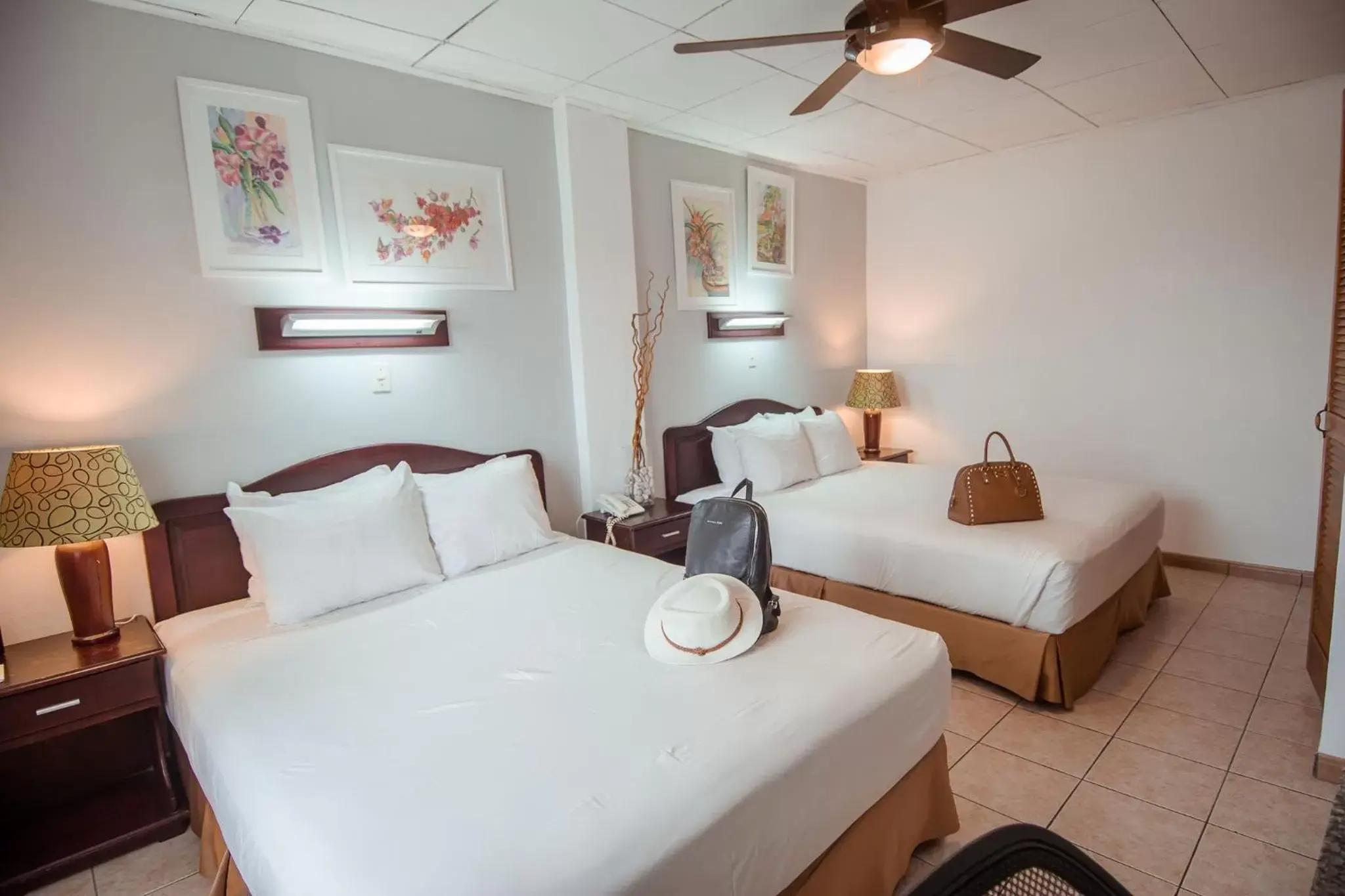 Bedroom, Bed in La Sabana Hotel Suites Apartments