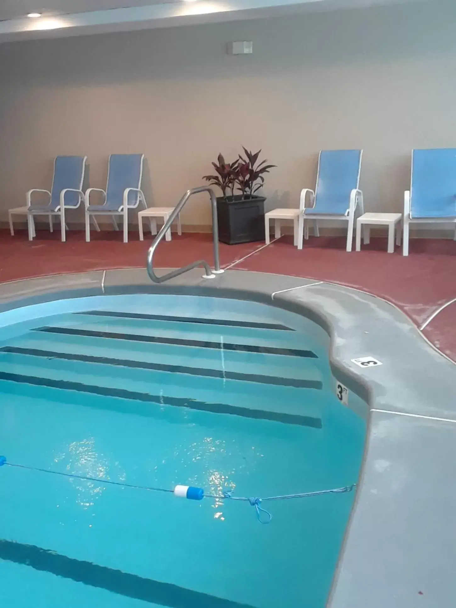 Swimming Pool in Best Western Dartmouth-New Bedford