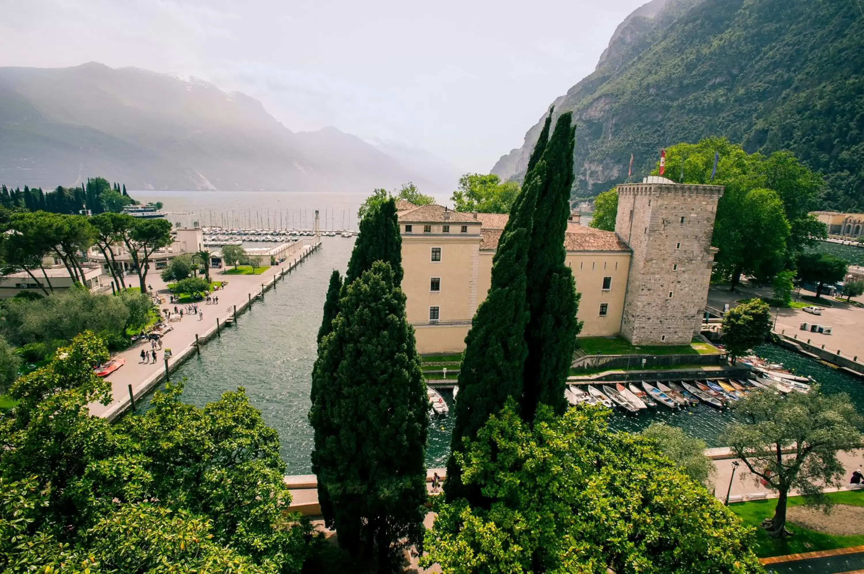 Area and facilities in Grand Hotel Riva