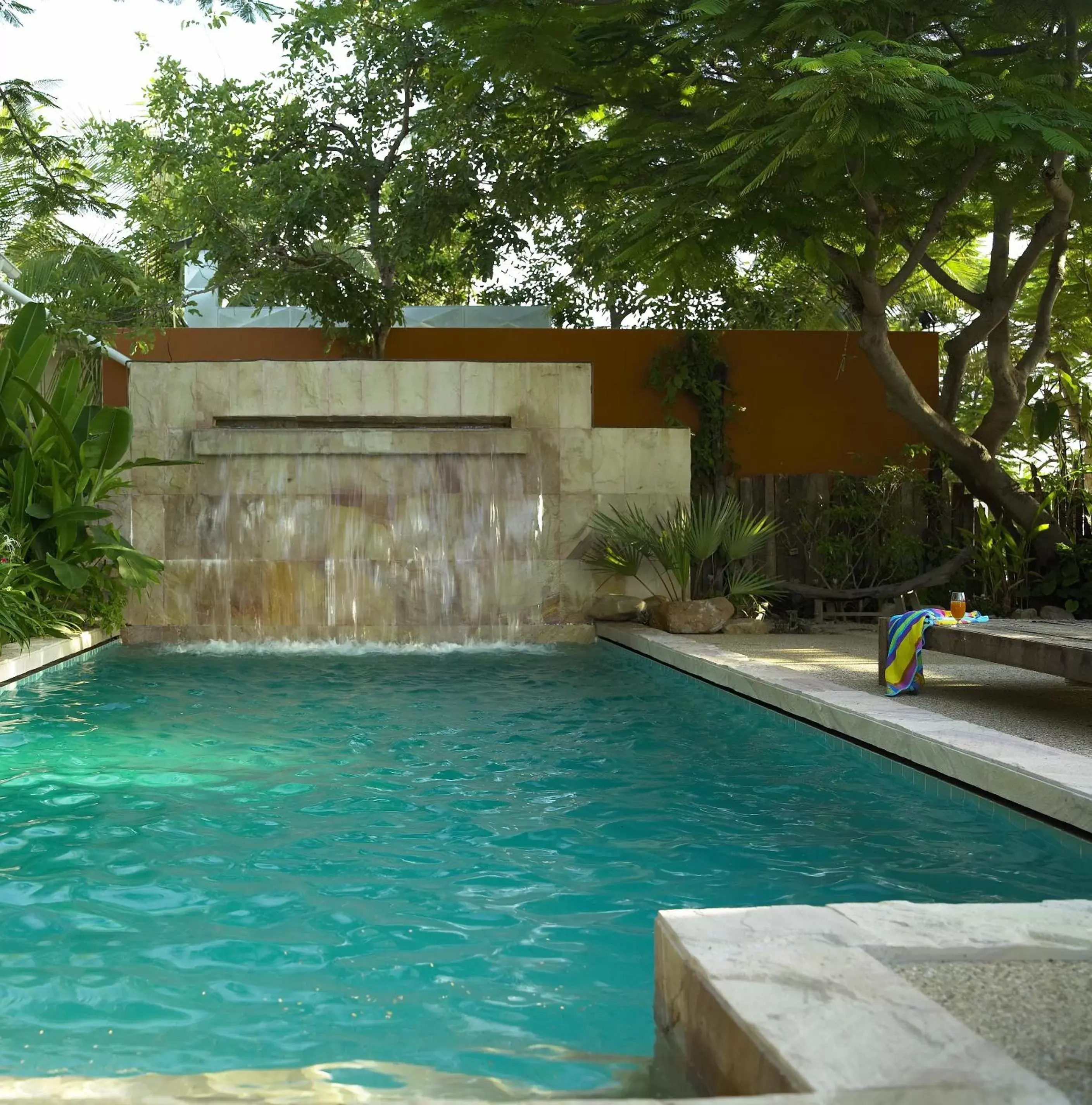 Swimming Pool in Veranda Lodge