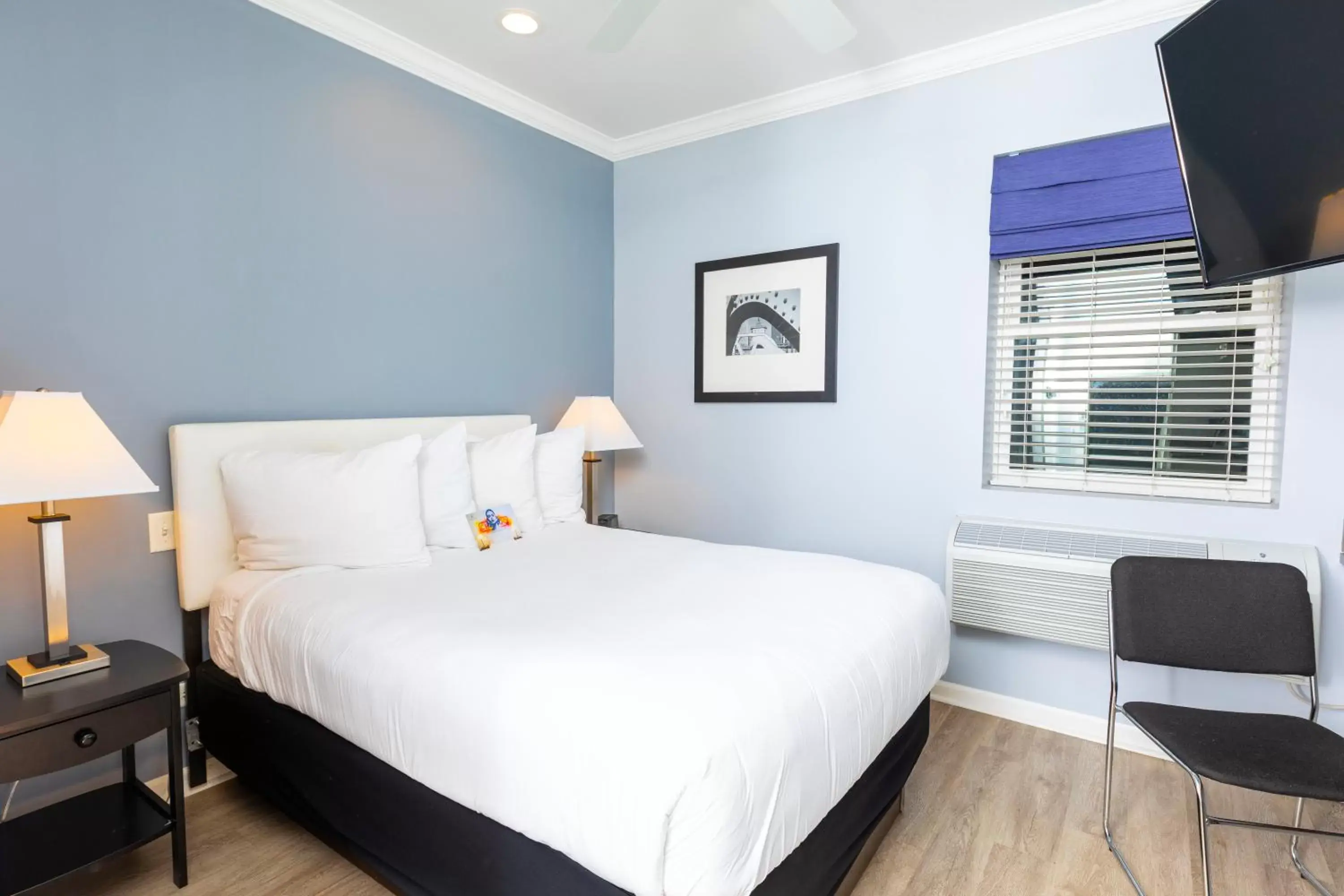 Double Room in Hotel Chicago West Loop, SureStay Collection by Best Western Double Room in Hotel Chicago West Loop, SureStay Collection by Best Western