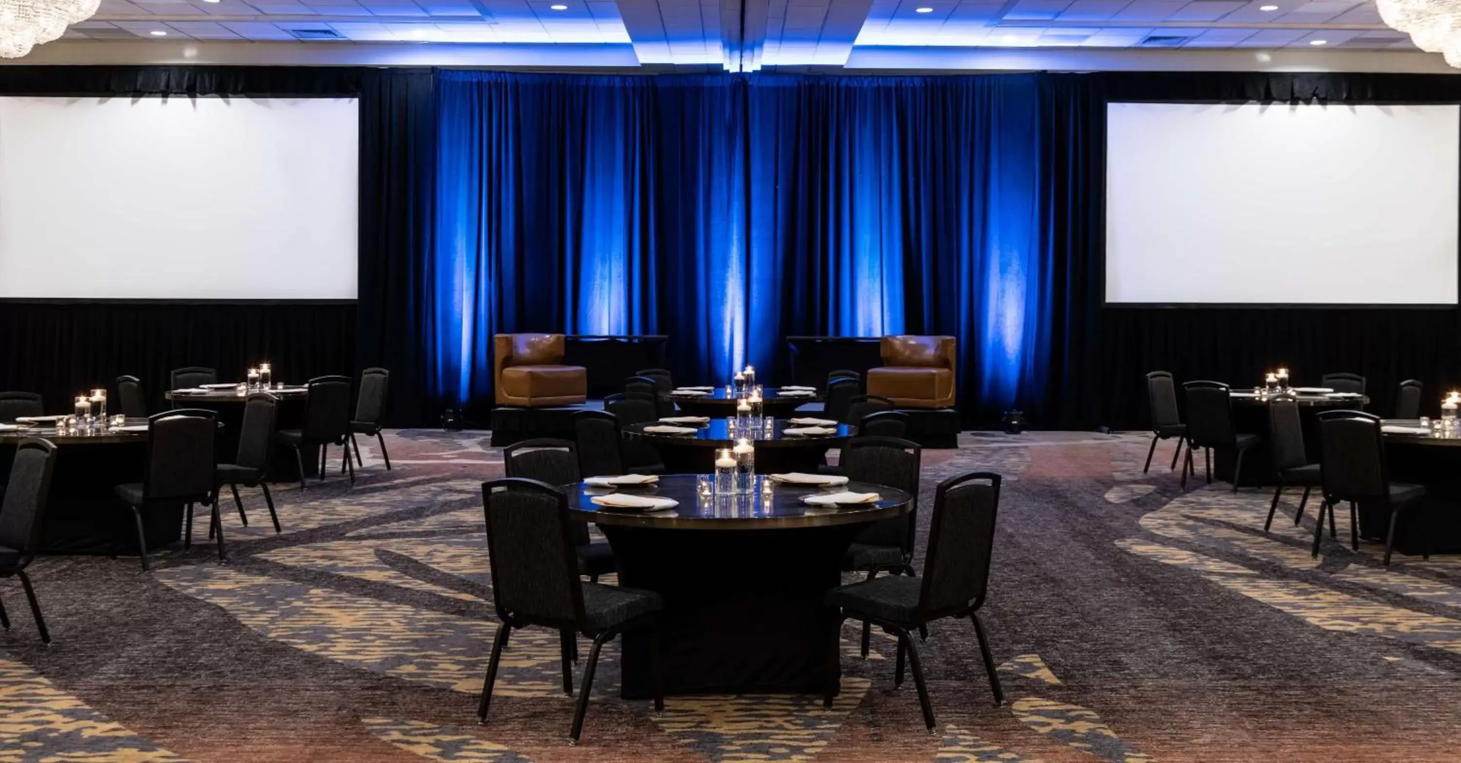 Meeting/conference room in Embassy Suites by Hilton Portland Washington Square