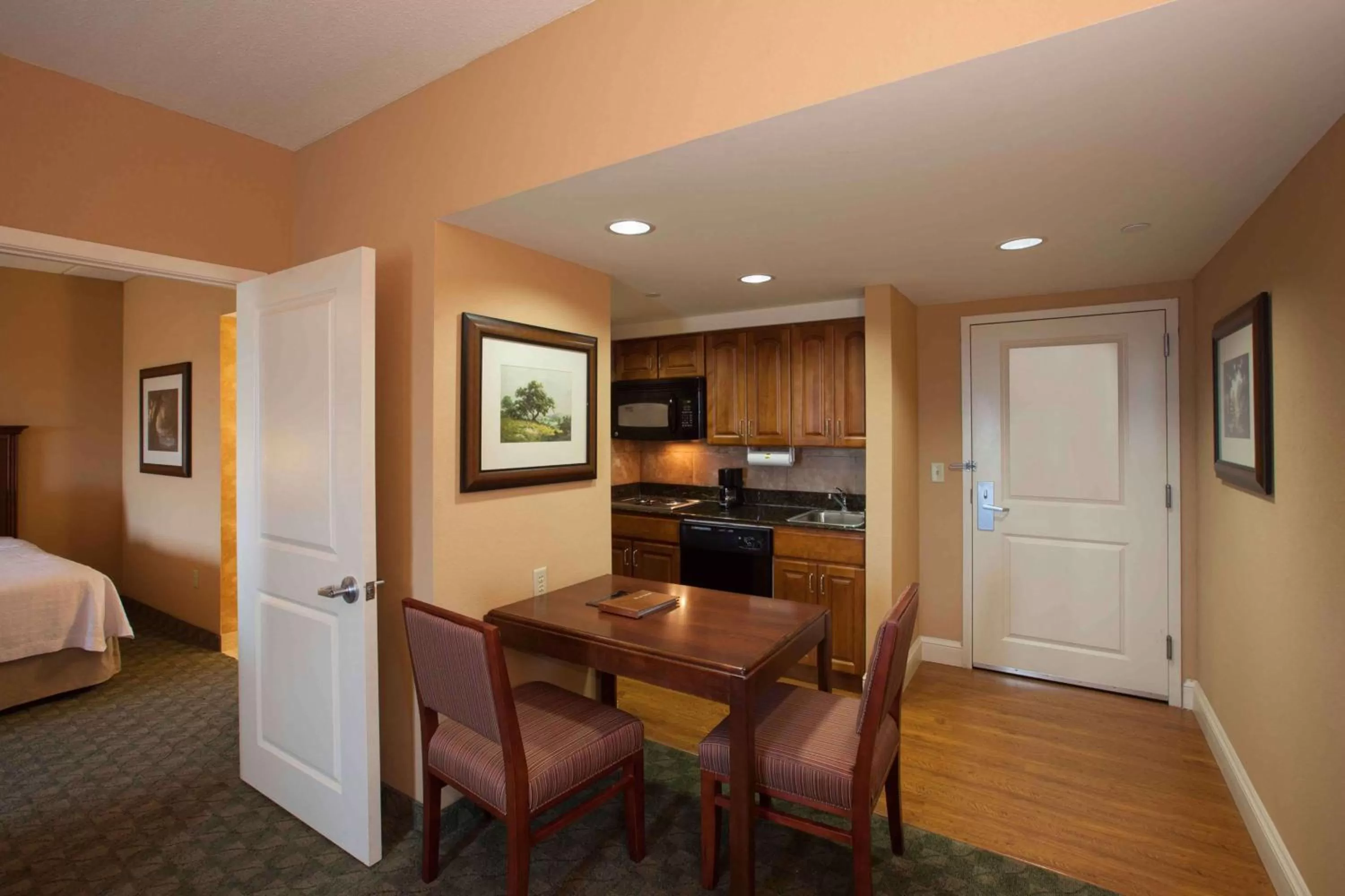 Kitchen or kitchenette, Bed in Homewood Suites by Hilton San Antonio North