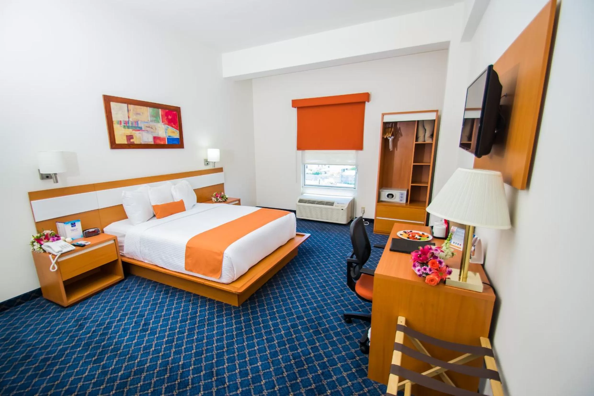 Bedroom, Bed in Sleep Inn Monclova