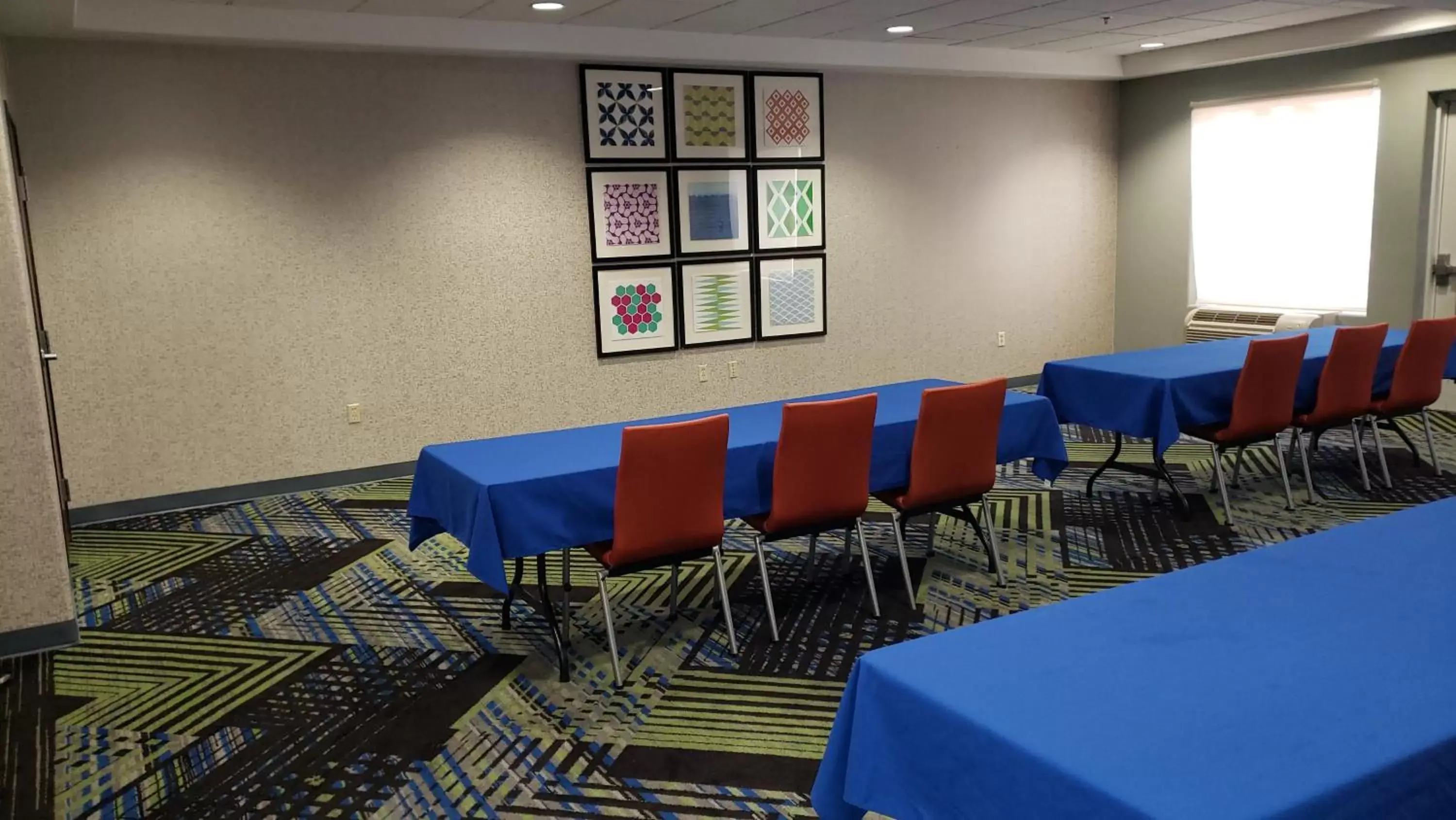 Meeting/conference room in Holiday Inn Express Hotel and Suites Weslaco, an IHG Hotel