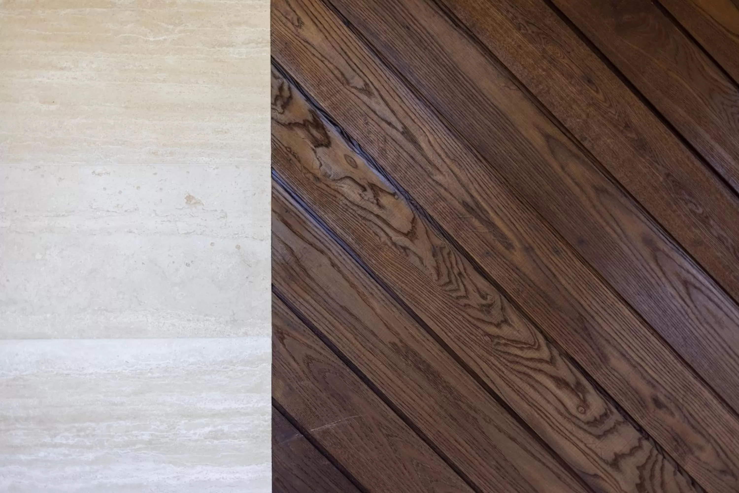 Decorative detail in Hotel La Croix