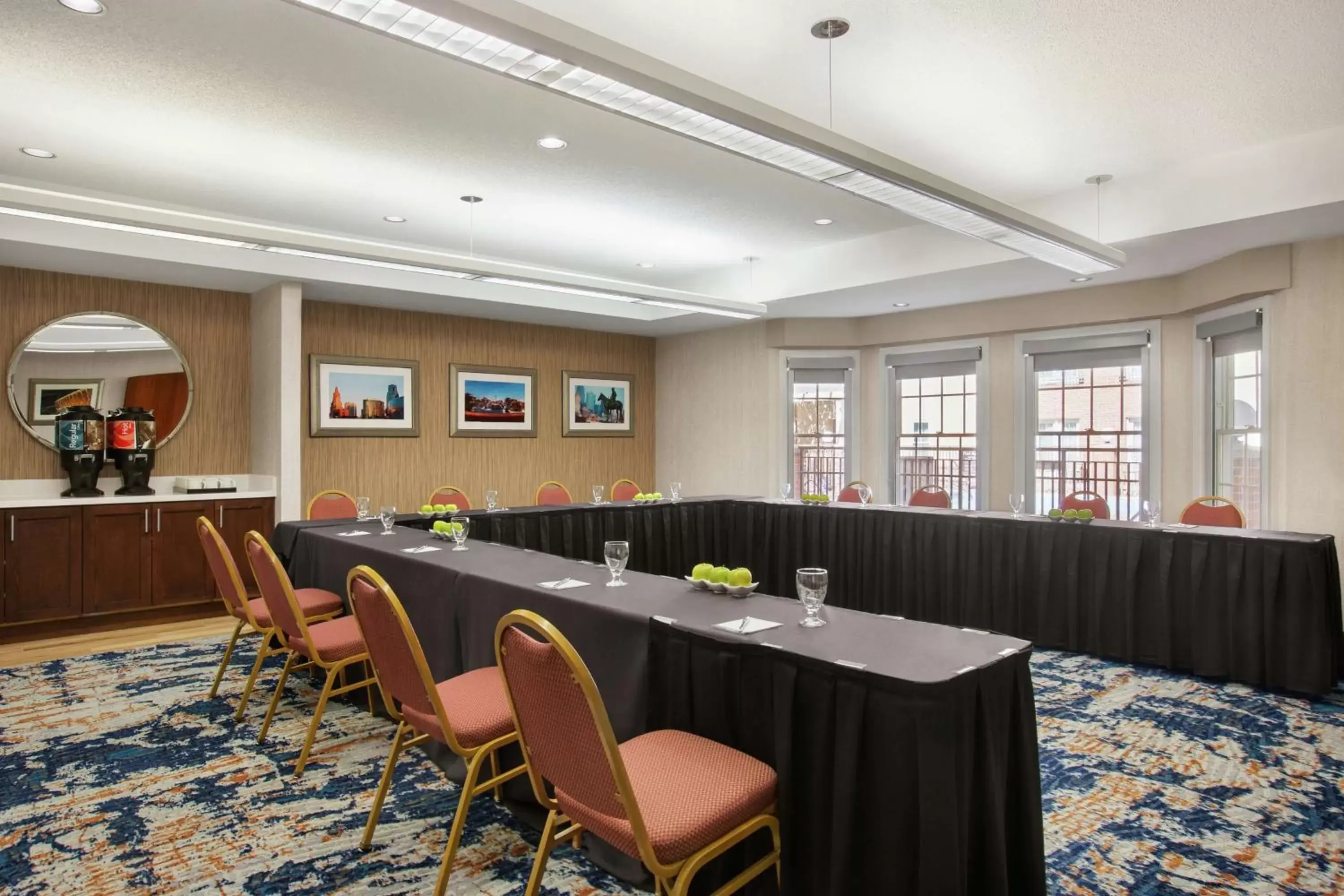 Meeting/conference room in Homewood Suites by Hilton Kansas City Airport