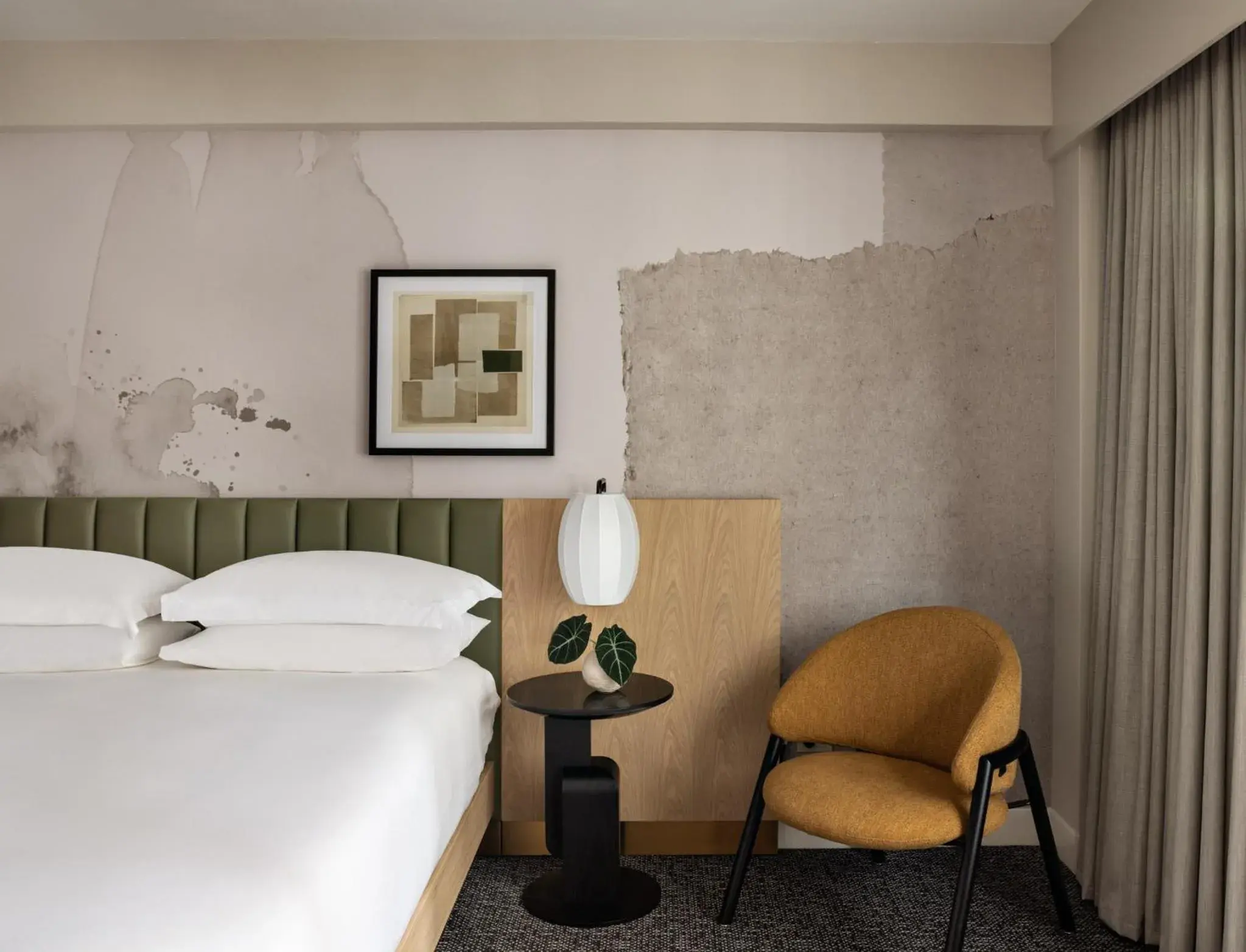 Bedroom, Bed in Kimpton Hotel Theta, an IHG Hotel