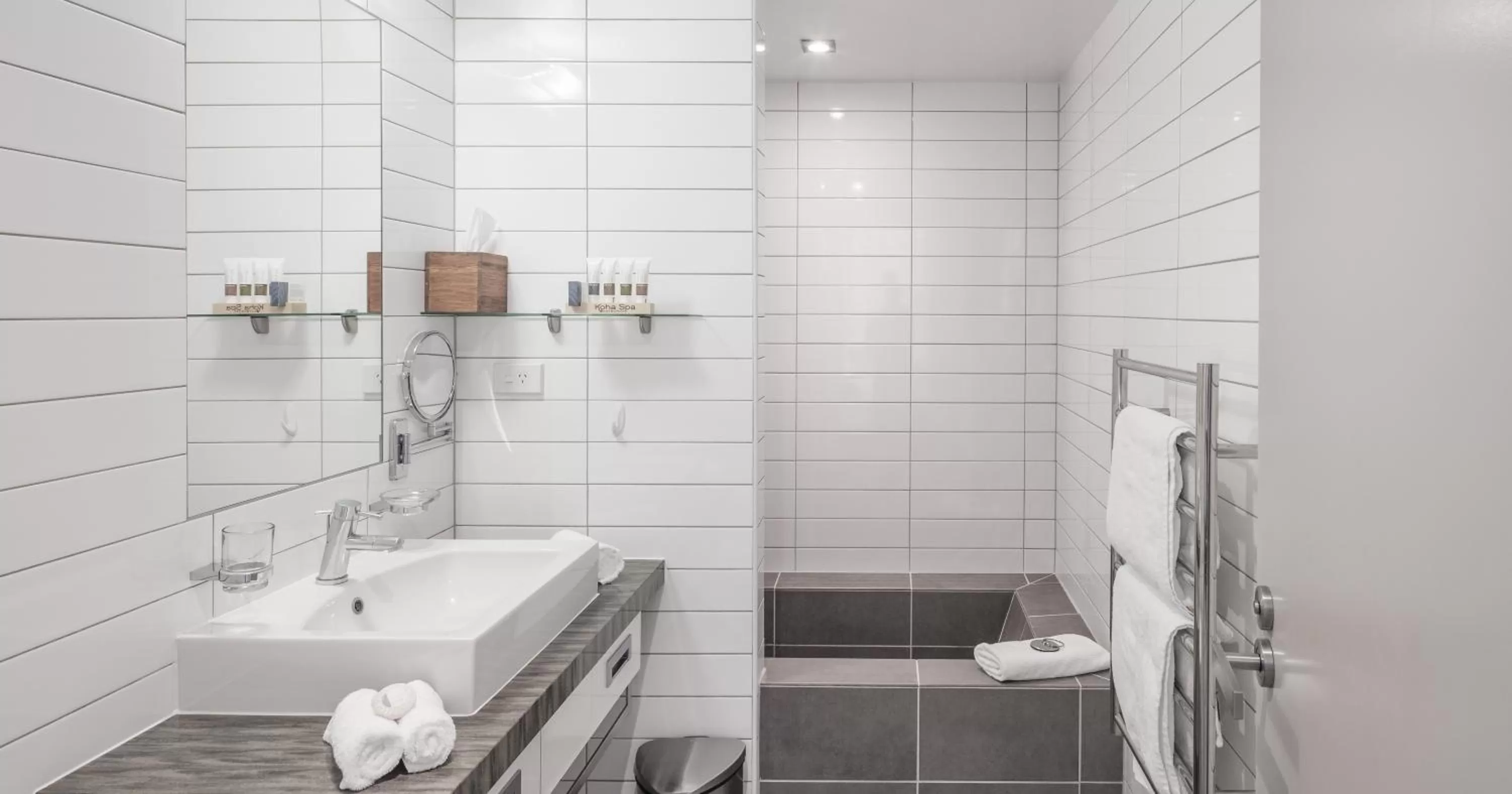 Bathroom in Swiss-Belsuites Pounamu Queenstown