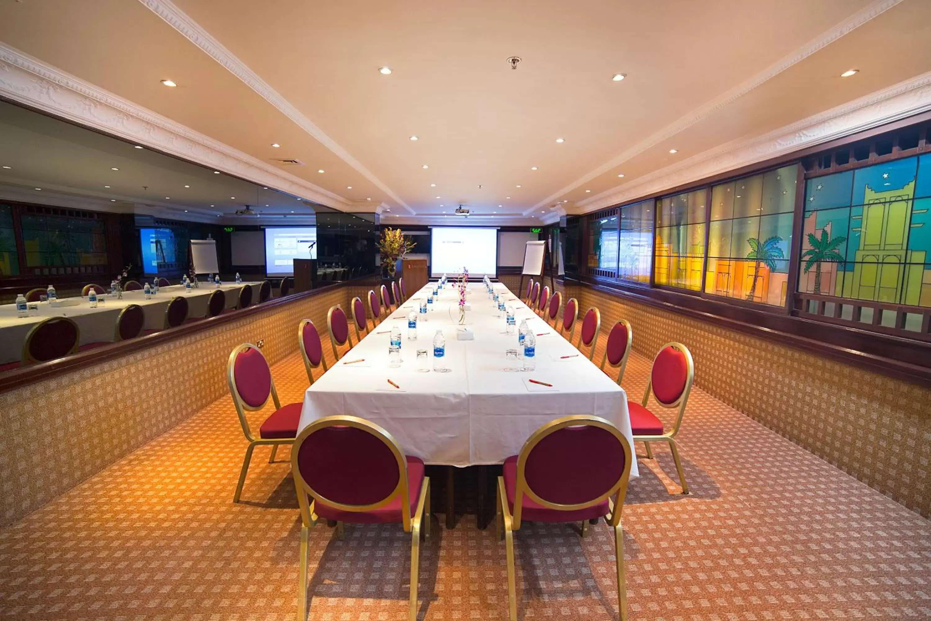 Business facilities in Ramada by Wyndham Bahrain