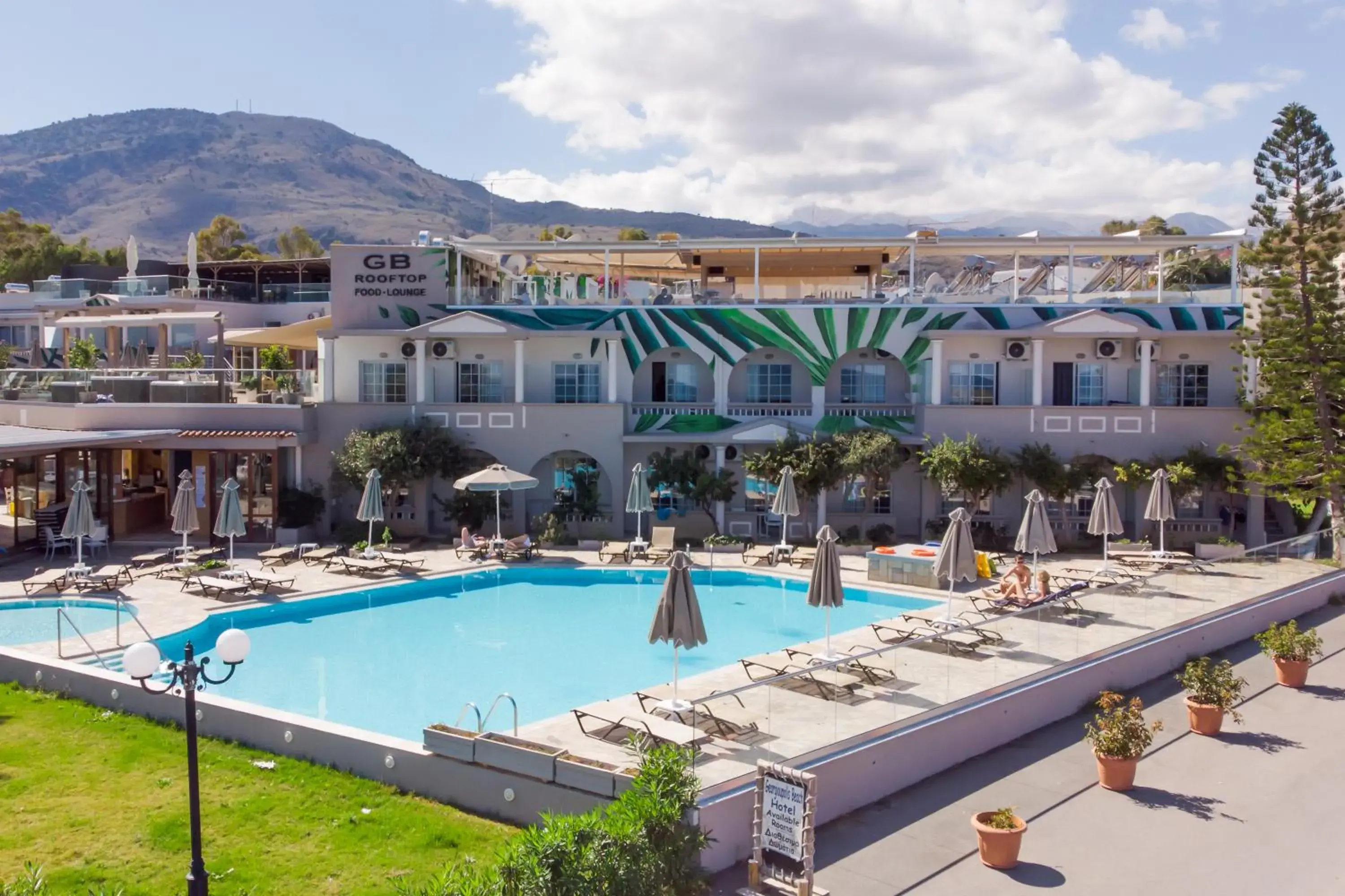 Swimming Pool in Georgioupolis Beach Hotel