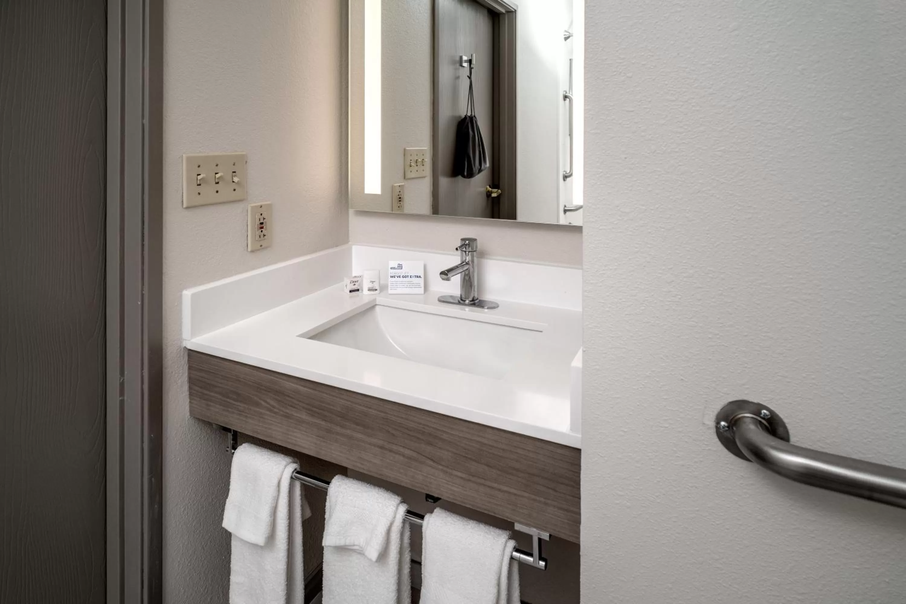Bathroom in Holiday Inn Express - Charleston/Kanawha City by IHG