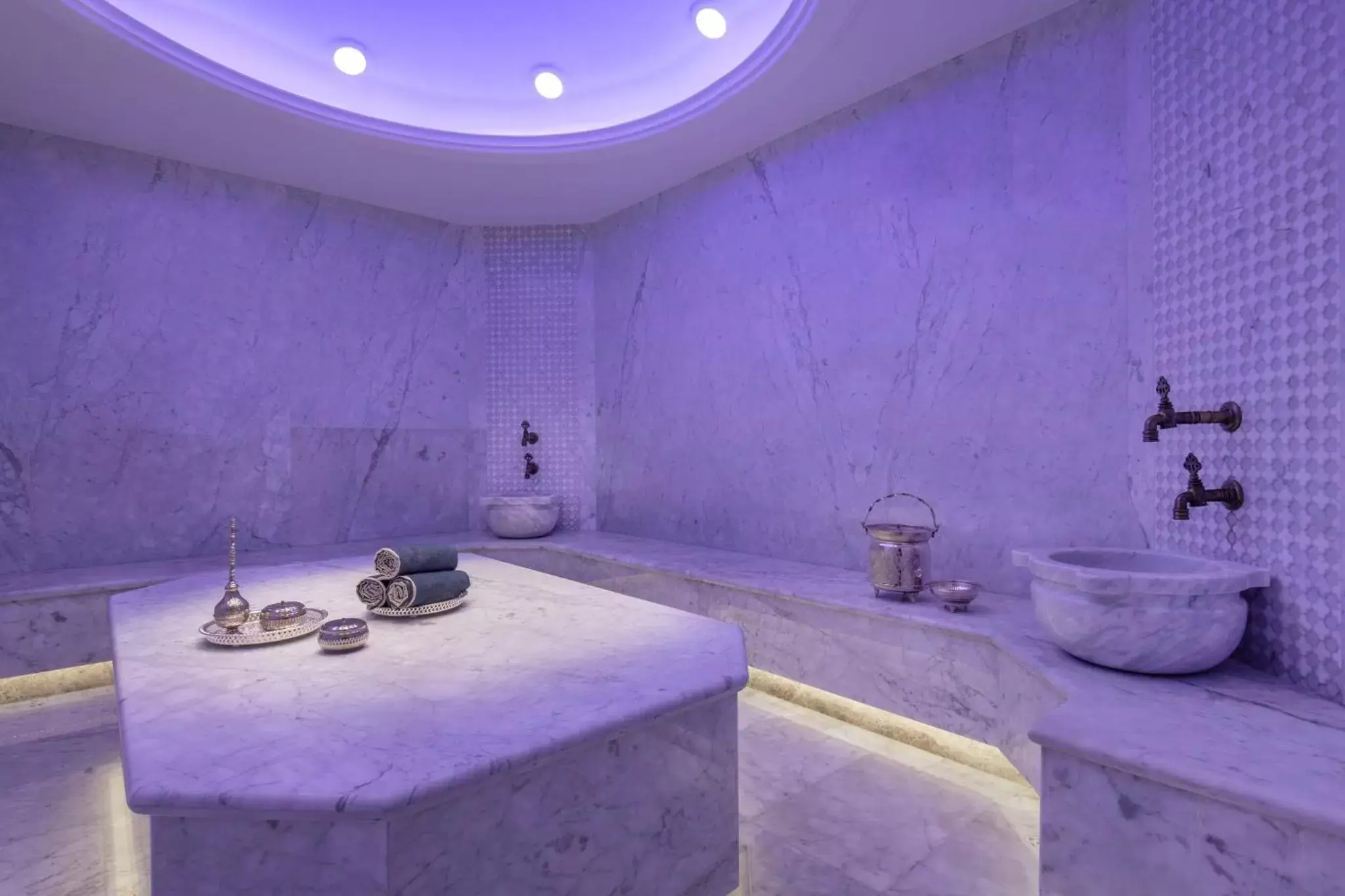 Spa and wellness centre/facilities in Abesq Doha Hotel and Residences