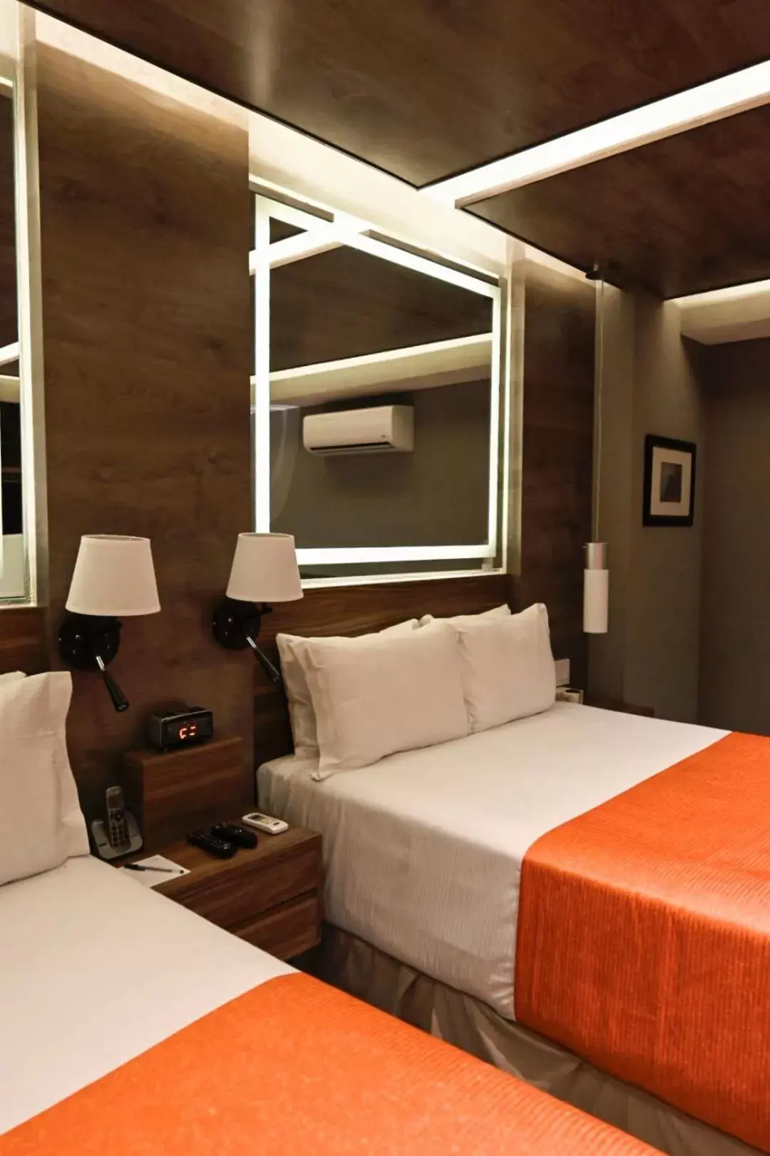 Bed in Hotel Park Nilo Reforma