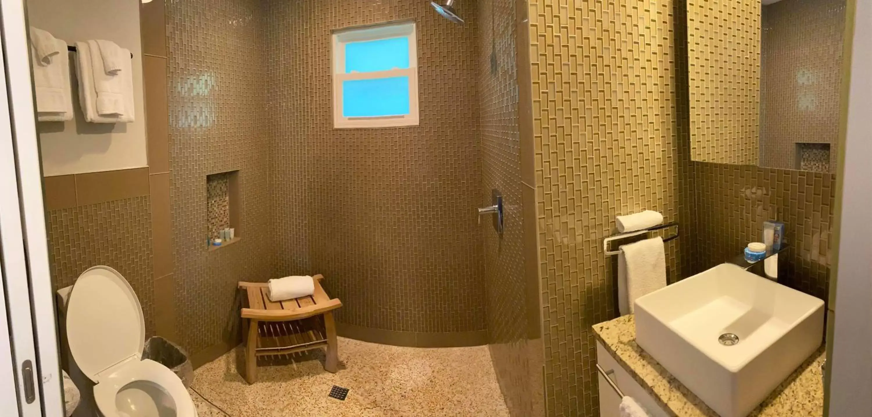 Bathroom in Captiva Beach Resort (open private beach access)