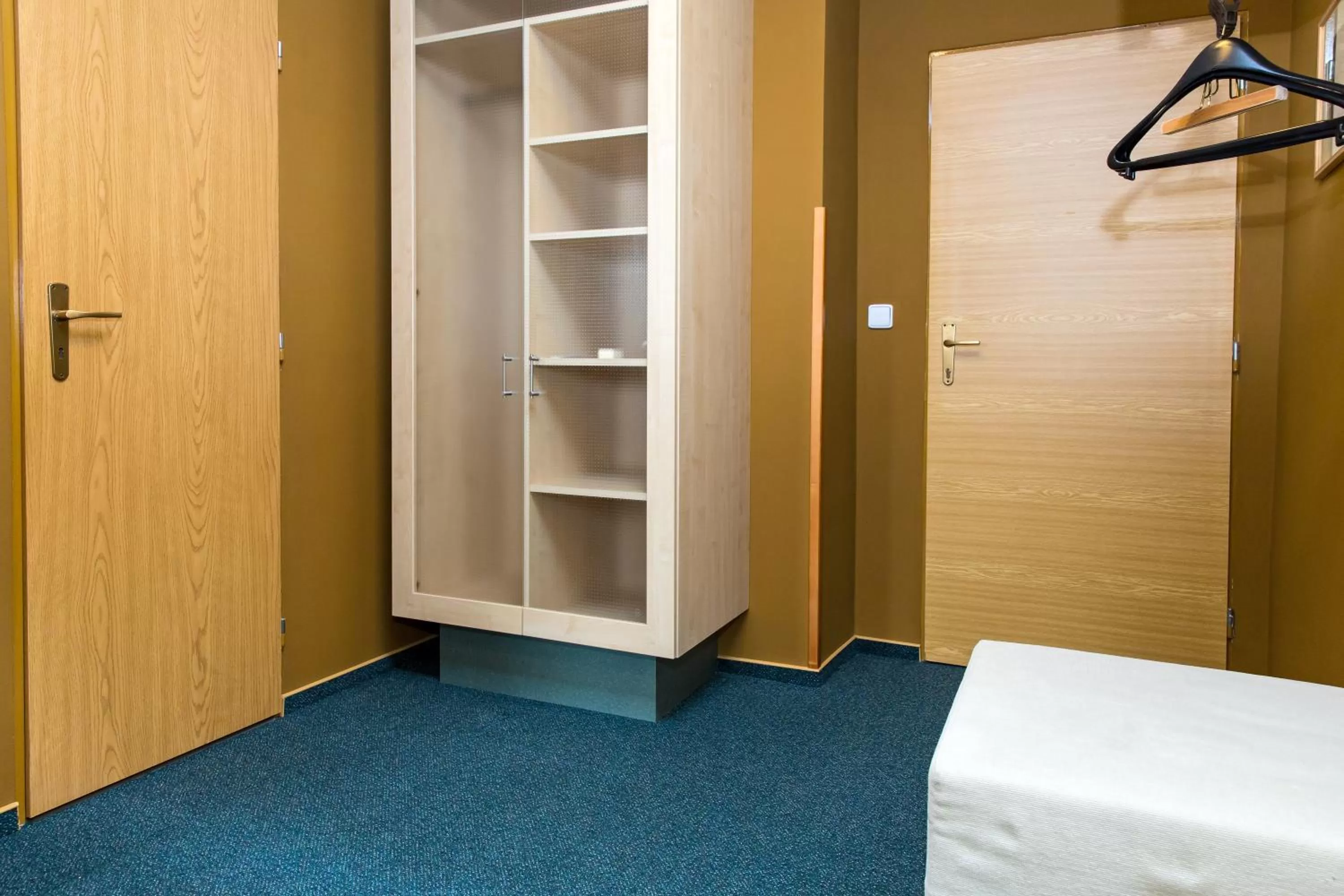 wardrobe in Hotel Rieger Garni