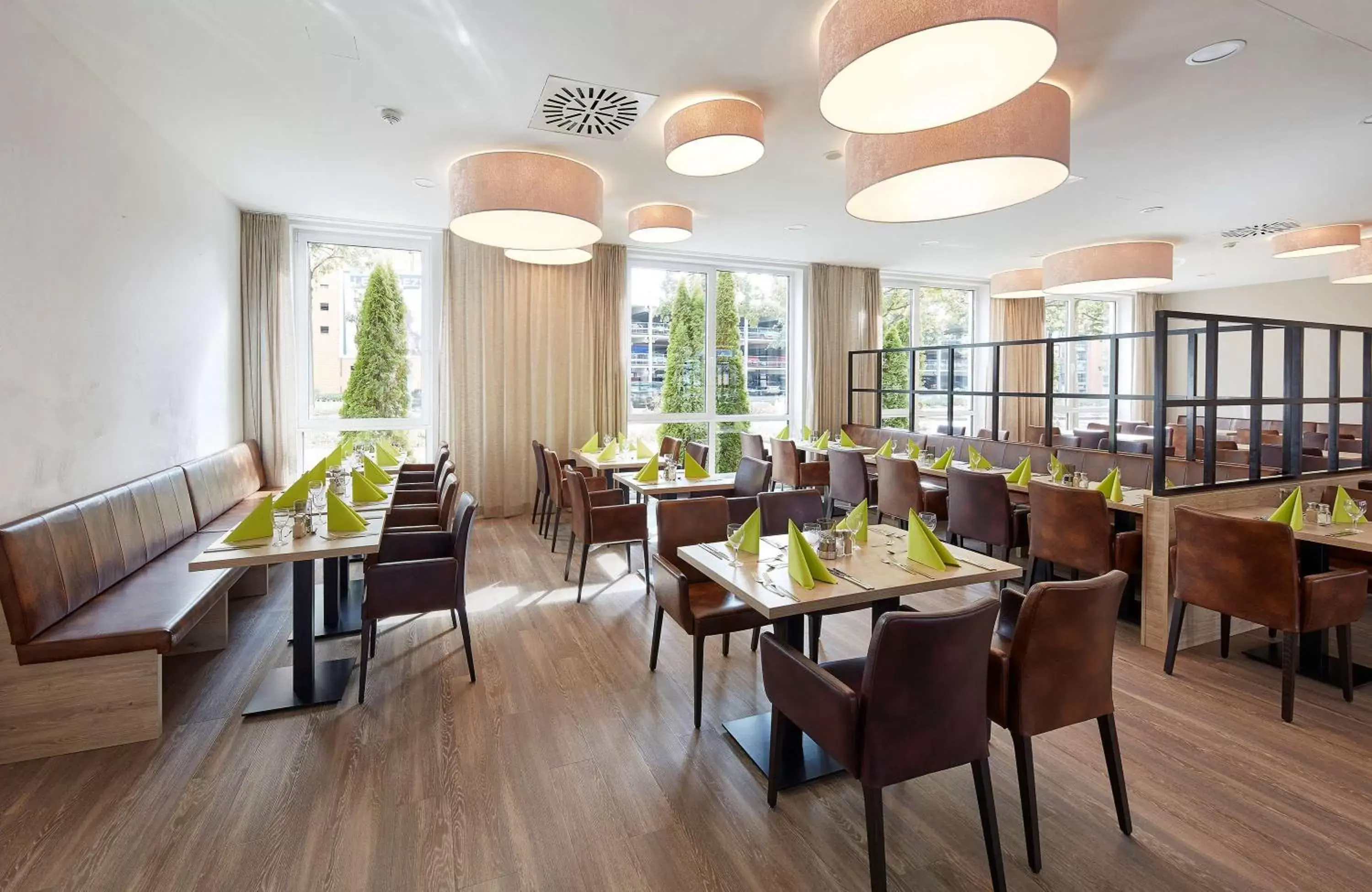 Restaurant/Places to Eat in GHOTEL hotel & living Göttingen
