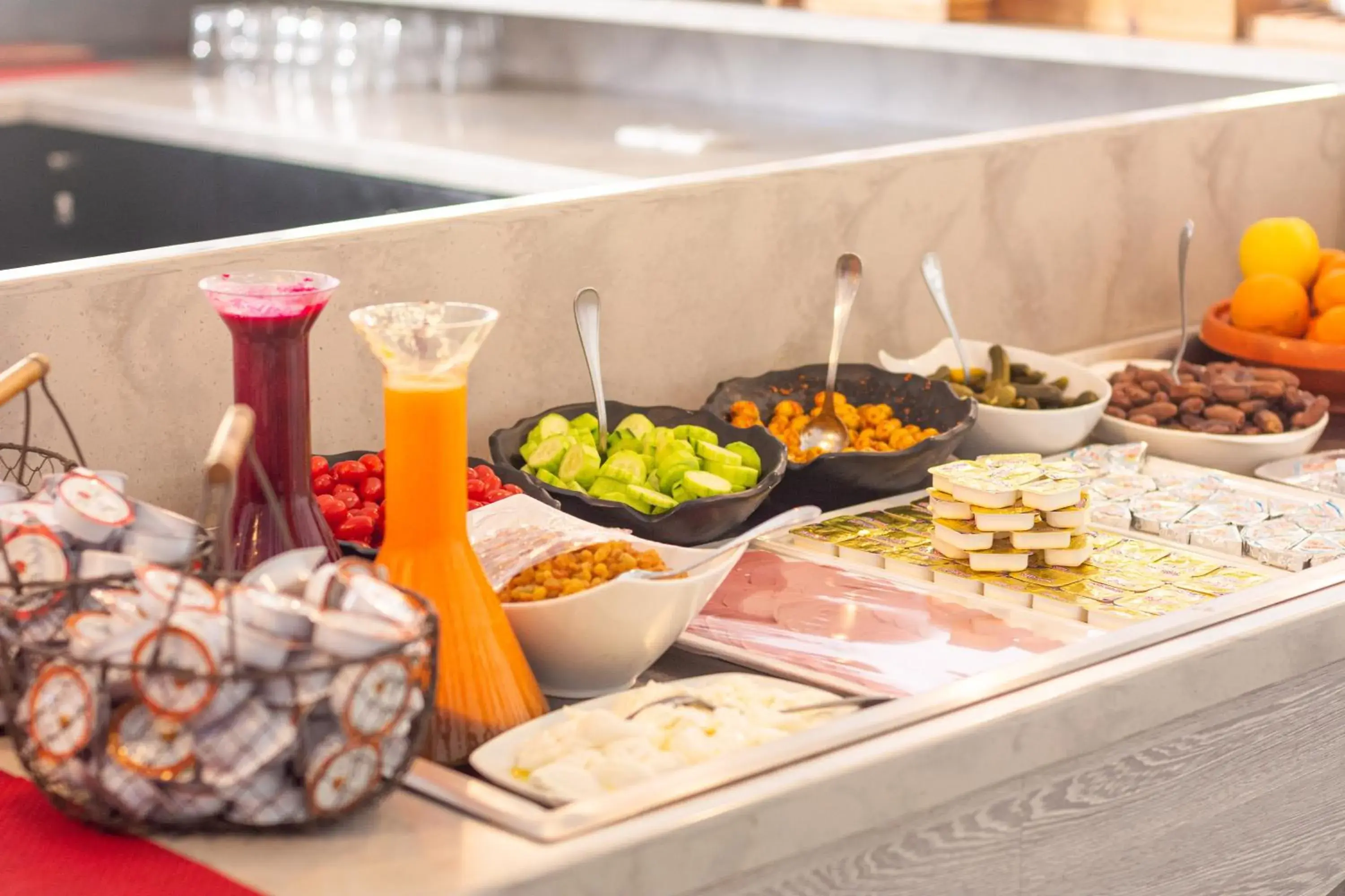 Food and drinks in Ibis Meknes Hotel
