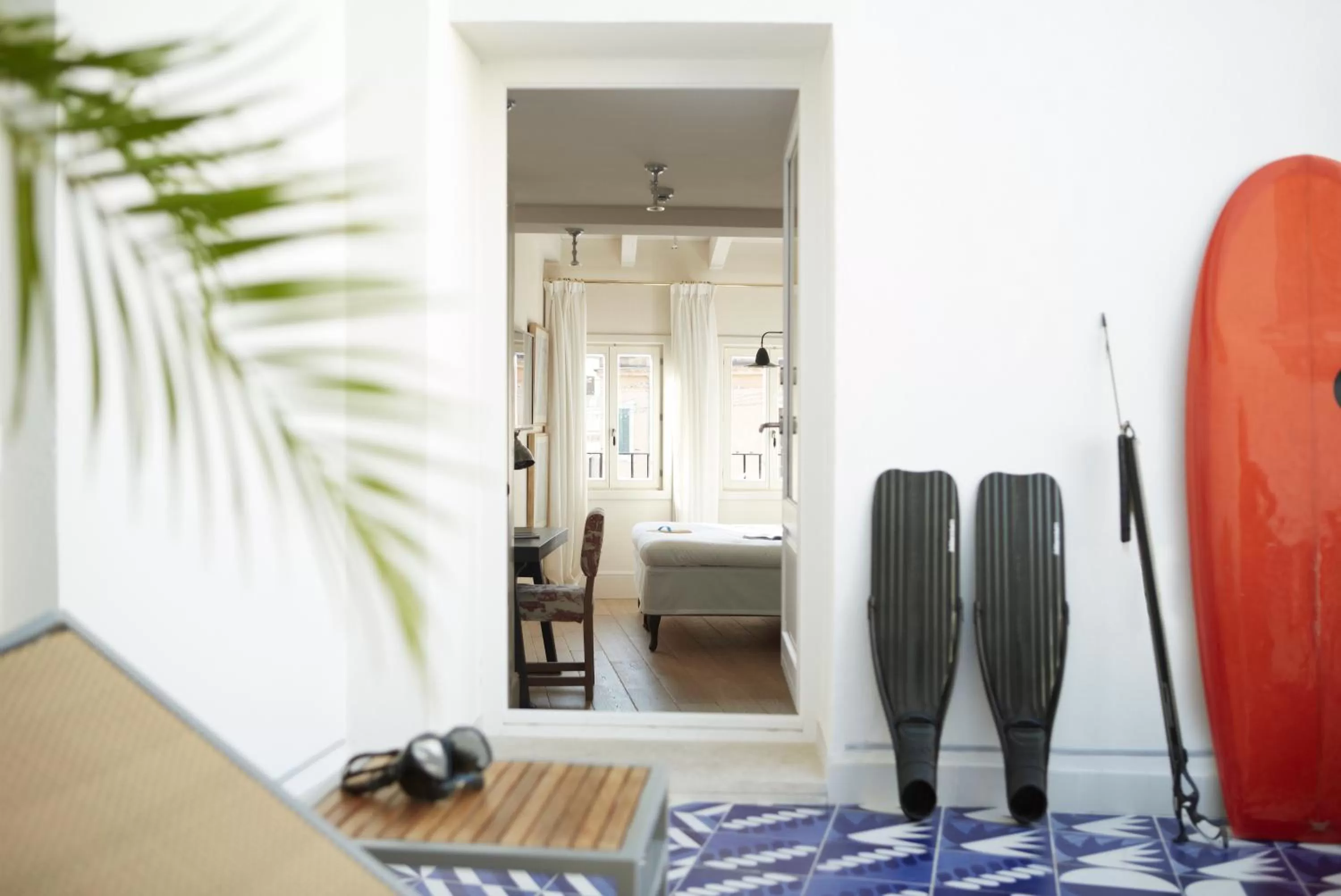 Balcony/Terrace, Bed in Hotel Cort