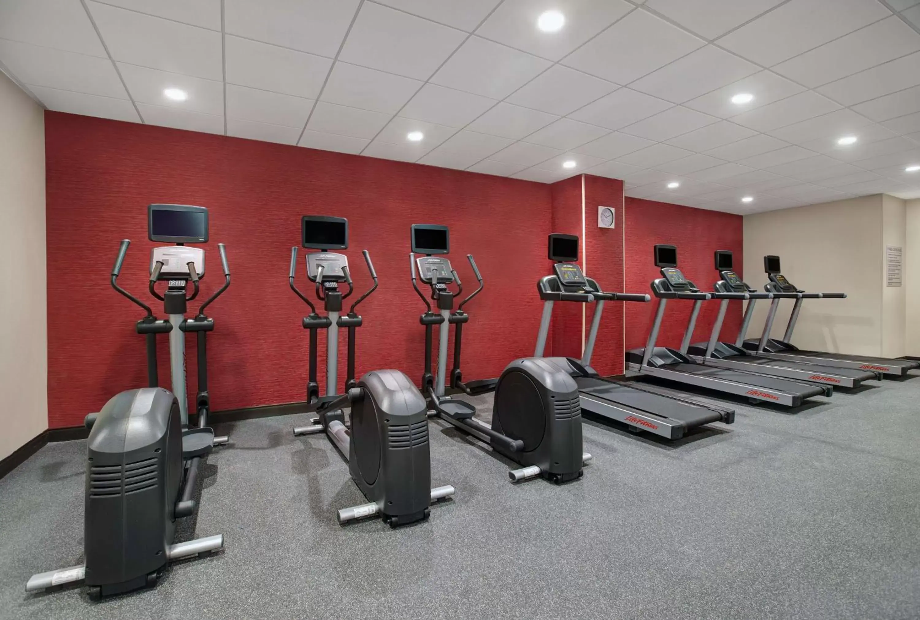 Fitness centre/facilities in Tru By Hilton Milwaukee Downtown, WI Fitness centre/facilities in Tru By Hilton Milwaukee Downtown, WI