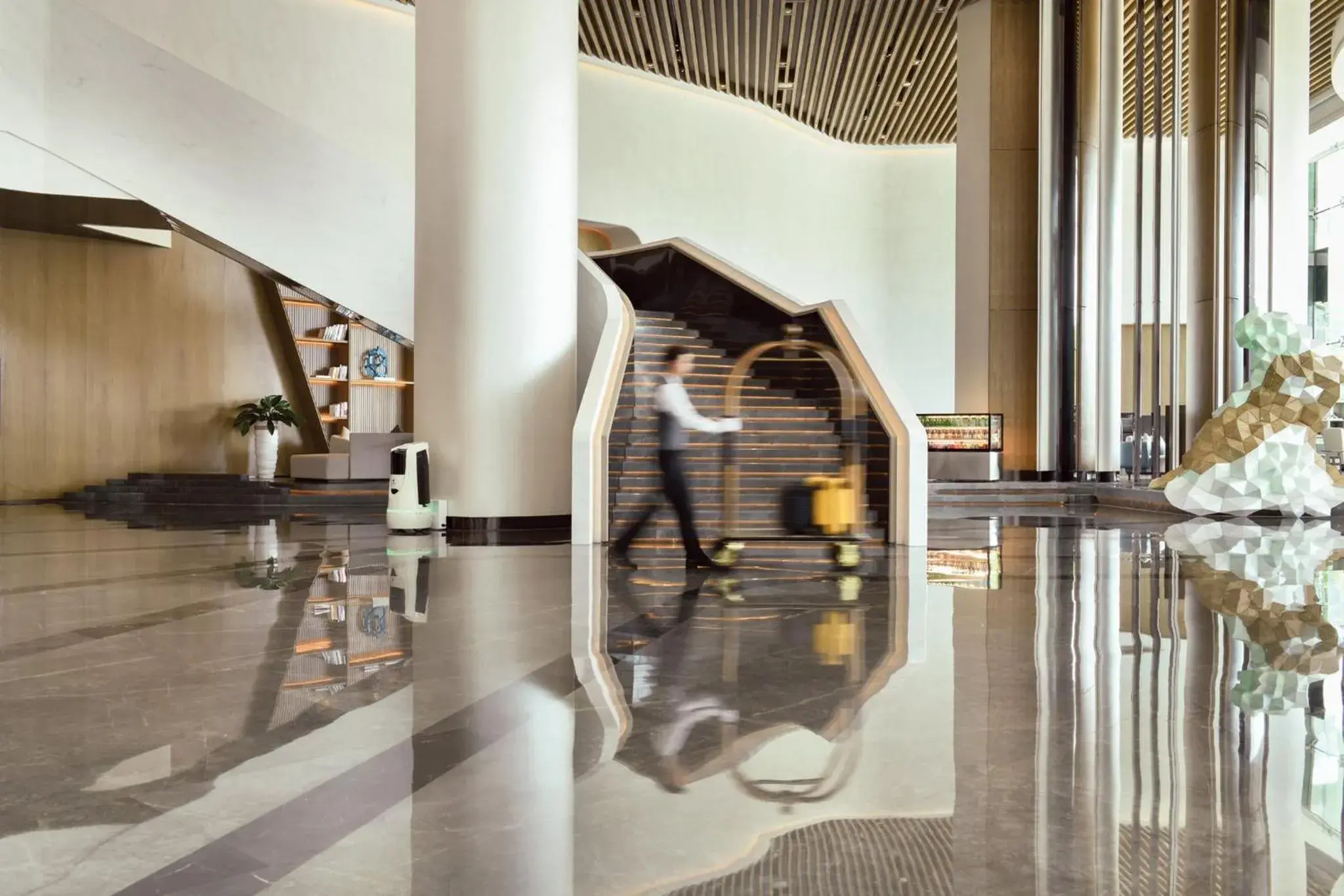 Property building in Crowne Plaza Wuhan Optics Valley by IHG Property building in Crowne Plaza Wuhan Optics Valley by IHG