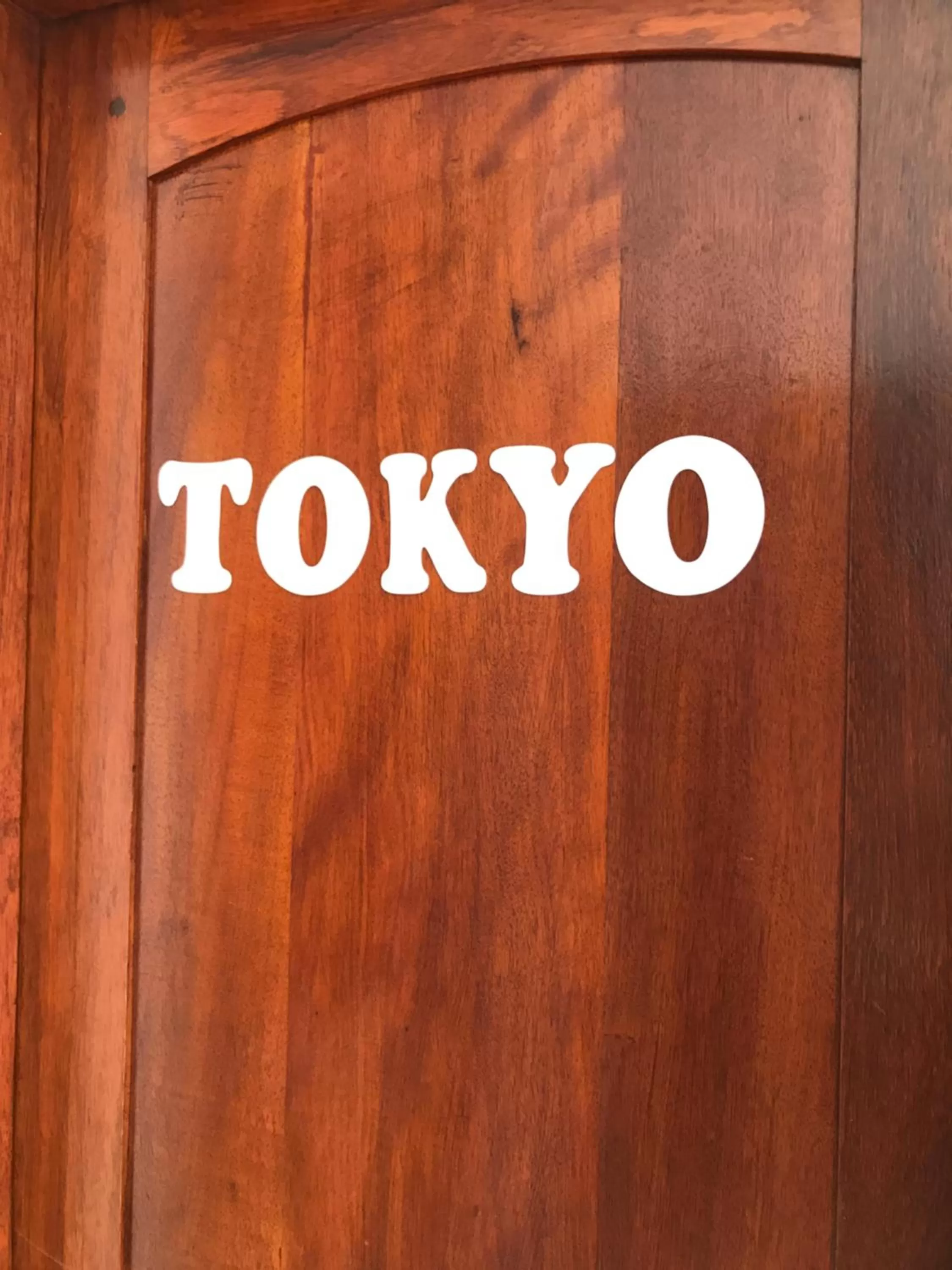 Decorative detail in Blue Eagle Guesthouse - Casa de hospedes