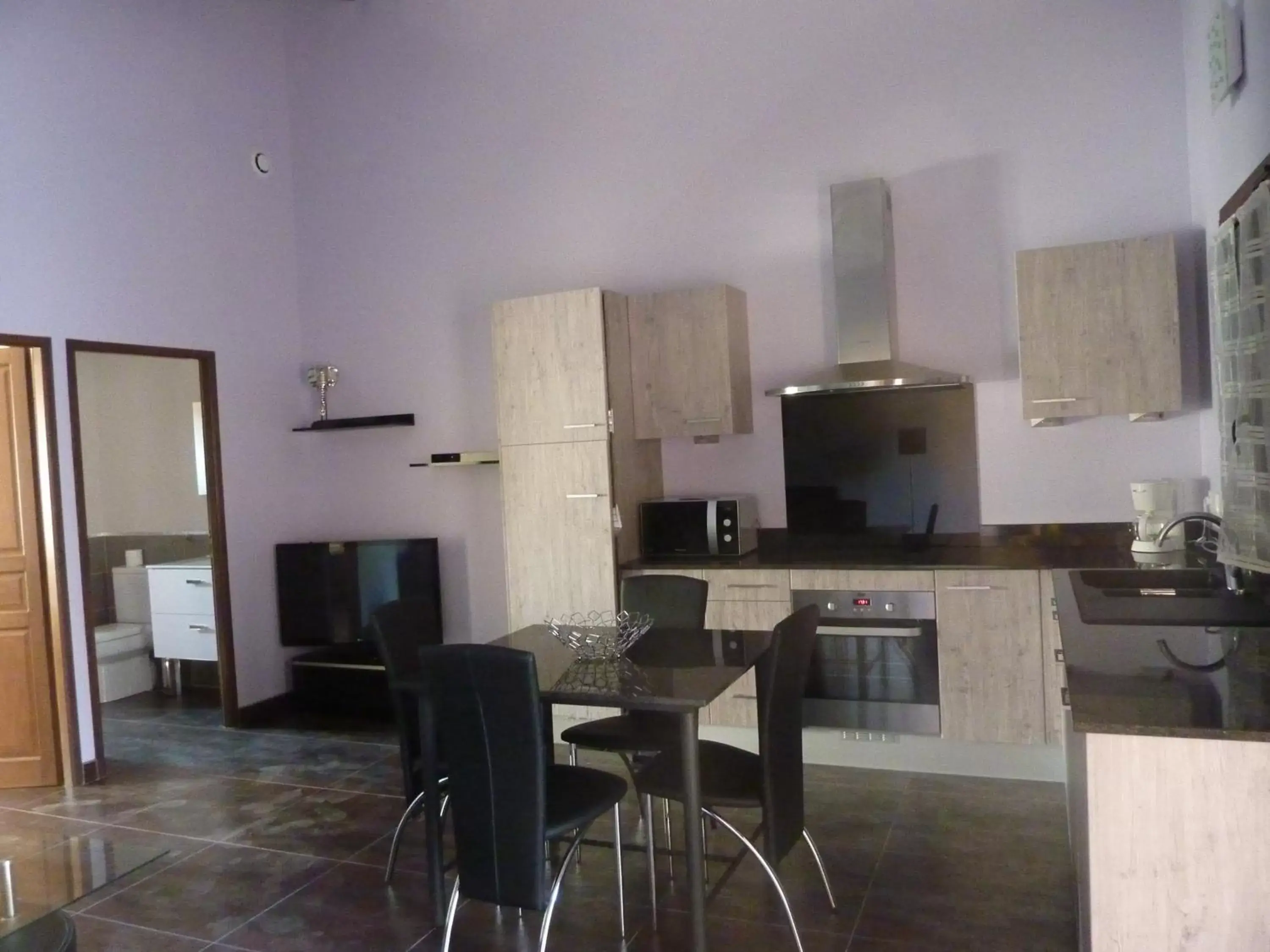 Dining area, Kitchen/Kitchenette in Domaine De La Tannerie