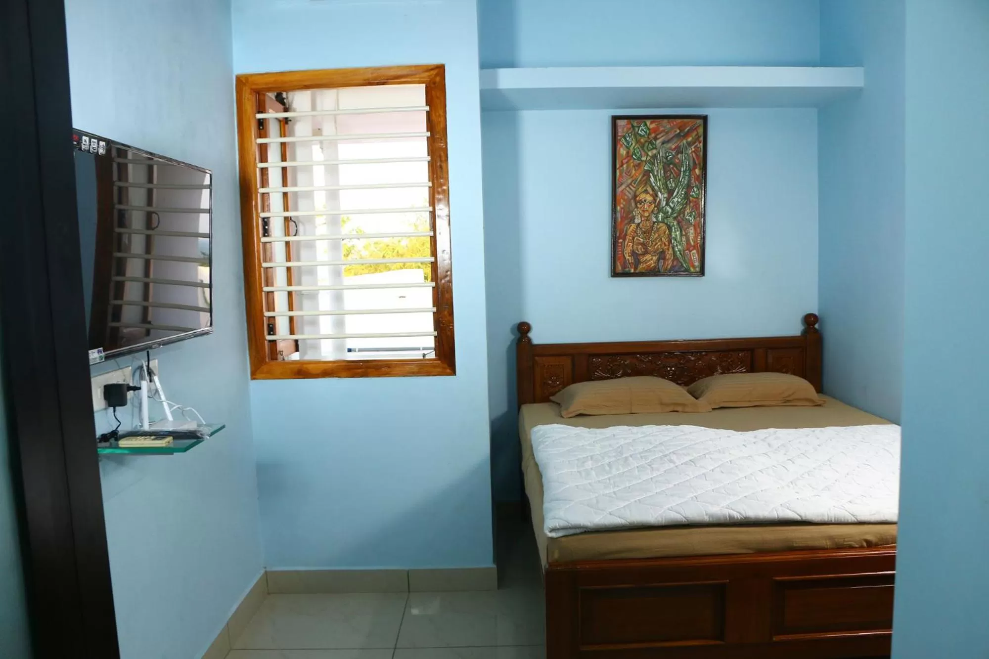 Bedroom, Bed in Bluetique Beach House